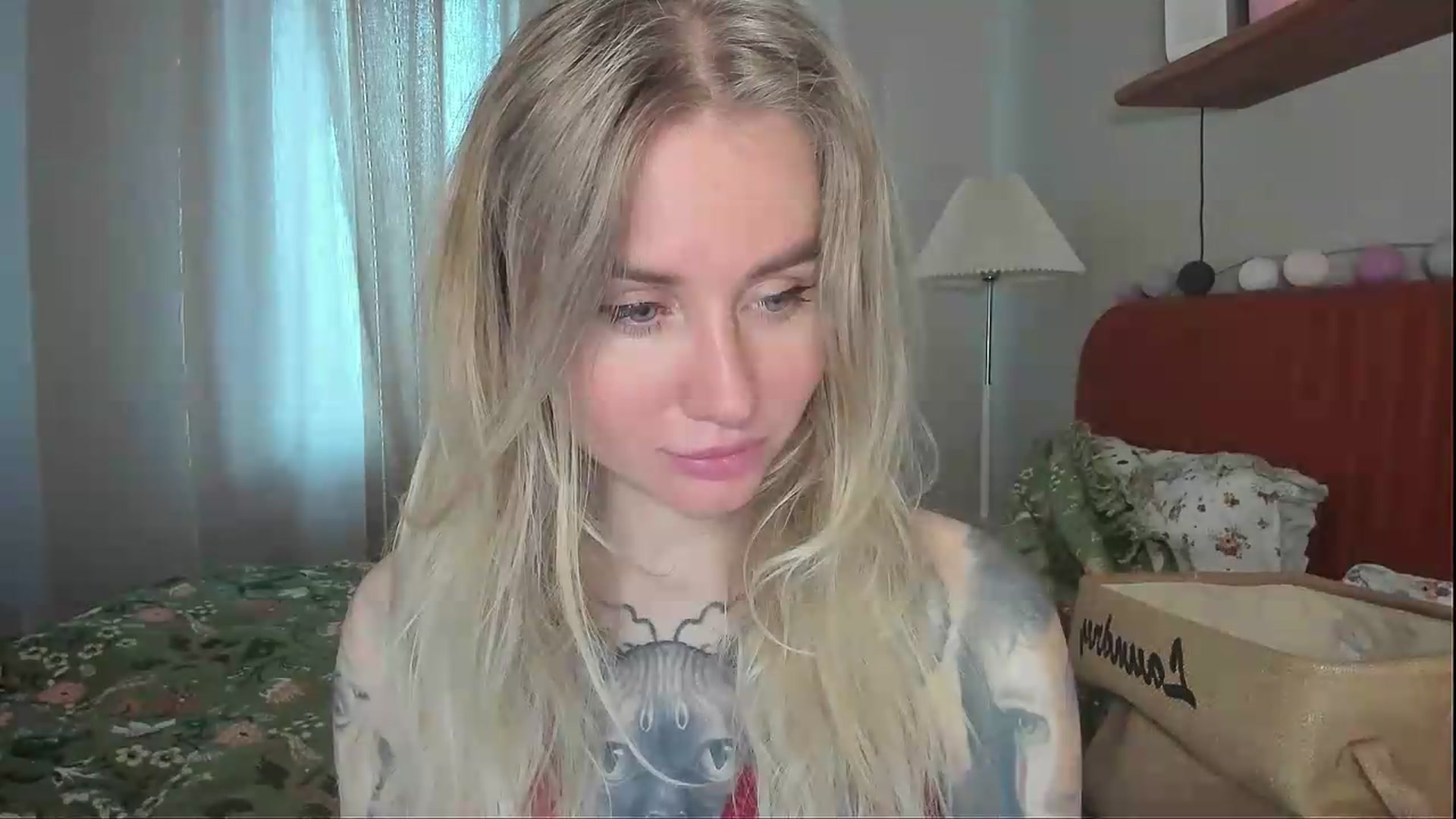 Gallery image thumbnail from Alexa_Smithhh's myfreecams stream on, 06/09/2026, 18:39 image 9 of 20