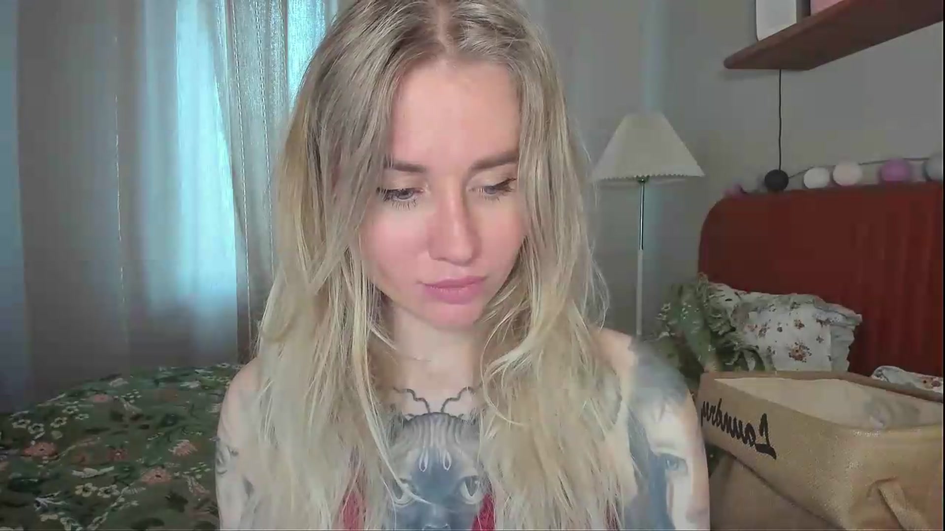 Gallery image thumbnail from Alexa_Smithhh's myfreecams stream on, 06/09/2026, 18:39 image 10 of 20