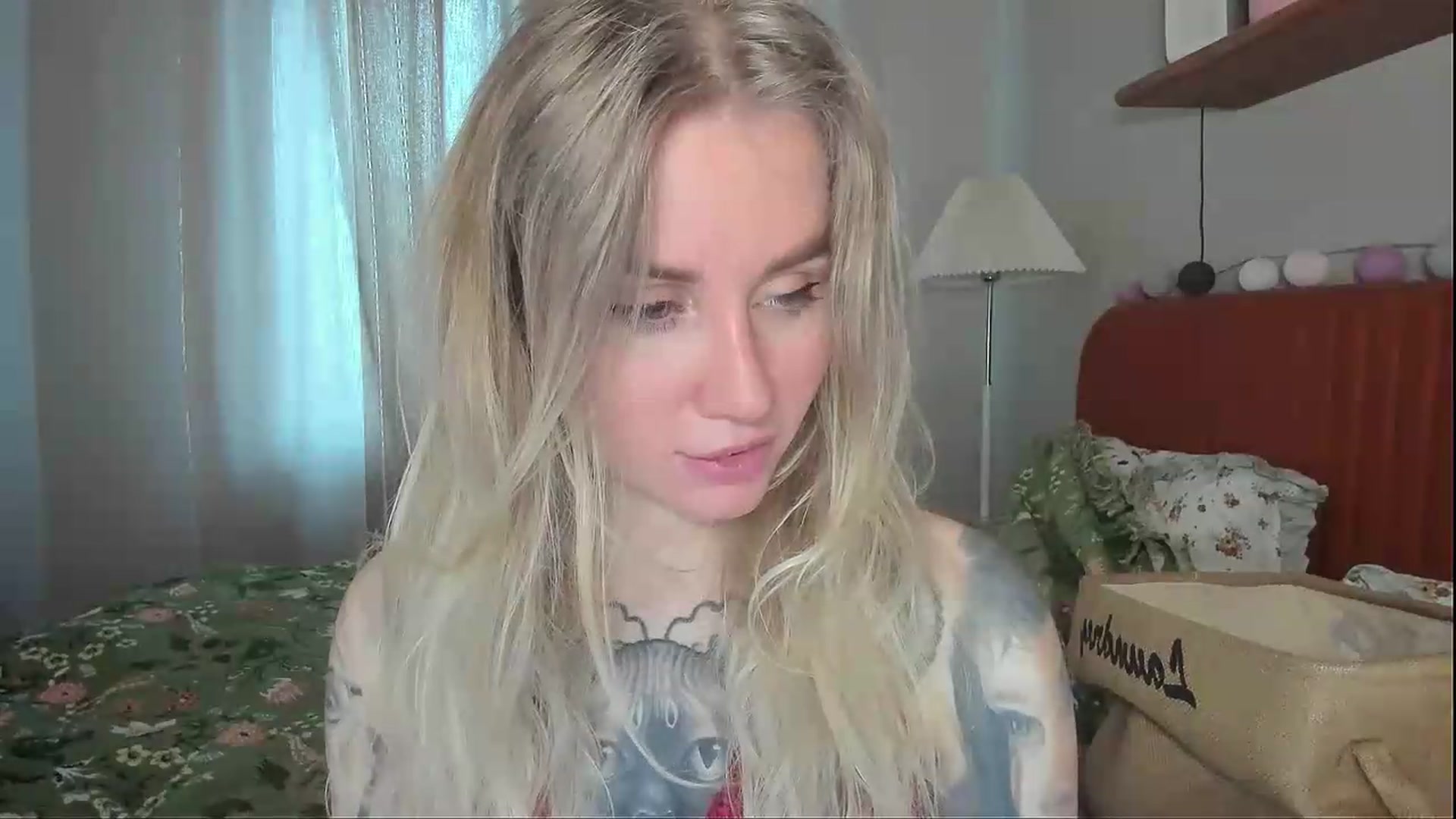 Gallery image thumbnail from Alexa_Smithhh's myfreecams stream on, 06/09/2026, 18:39 image 12 of 20