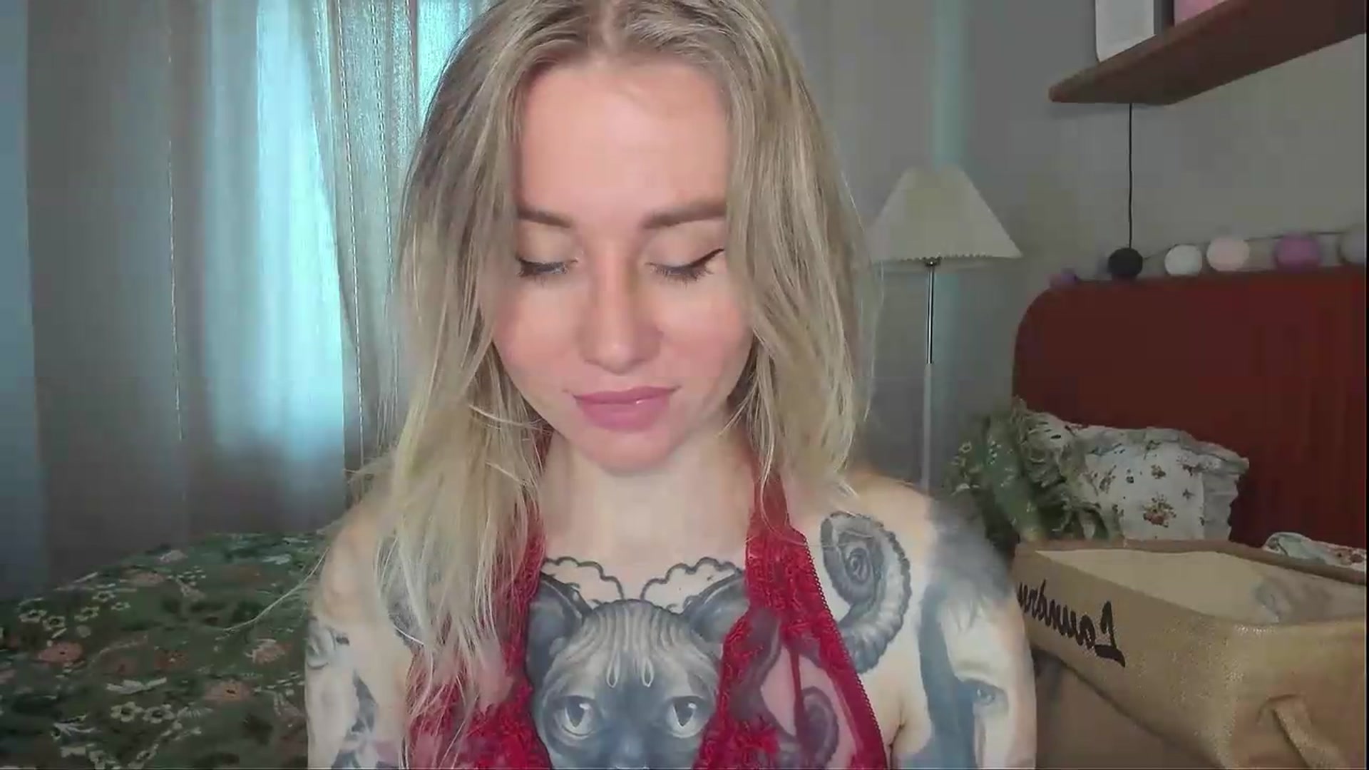 Gallery image thumbnail from Alexa_Smithhh's myfreecams stream on, 06/09/2026, 18:39 image 2 of 20