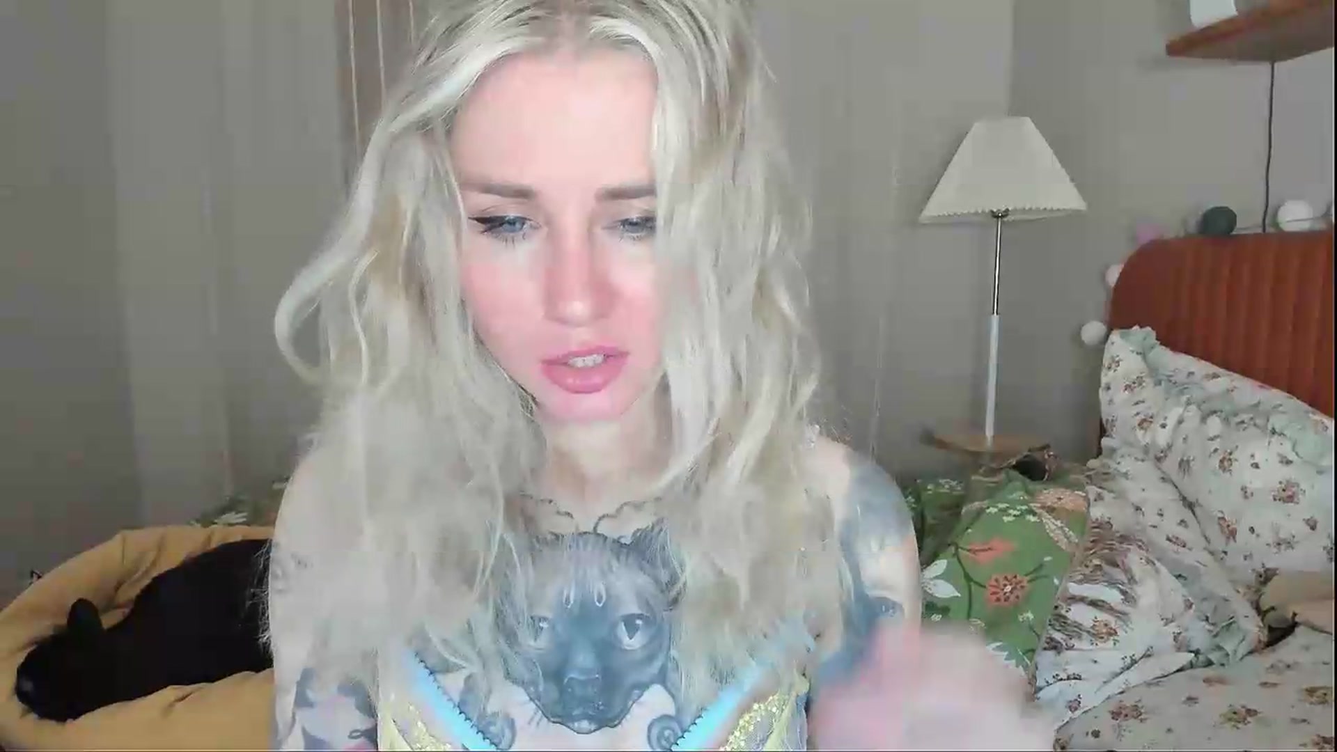 Gallery image thumbnail from Alexa_Smithhh's myfreecams stream on, 06/18/2026, 21:14 image 15 of 20