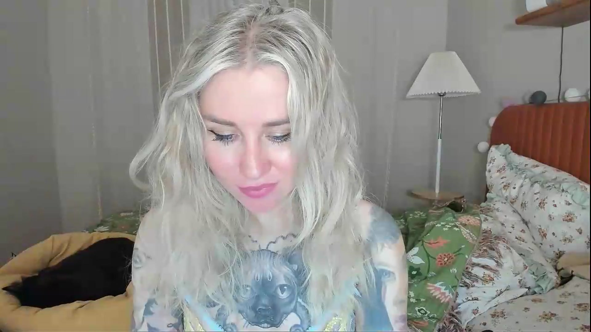 Gallery image thumbnail from Alexa_Smithhh's myfreecams stream on, 06/18/2026, 21:14 image 14 of 20