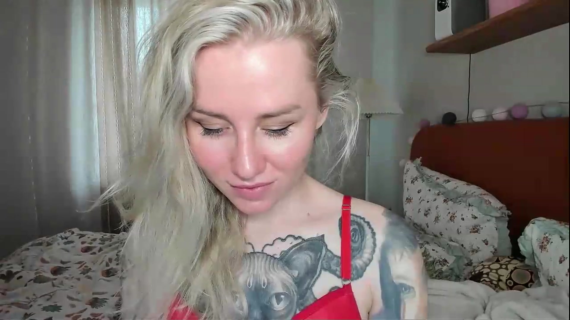 Gallery image thumbnail from Alexa_Smithhh's myfreecams stream on, 06/21/2026, 17:59 image 5 of 20