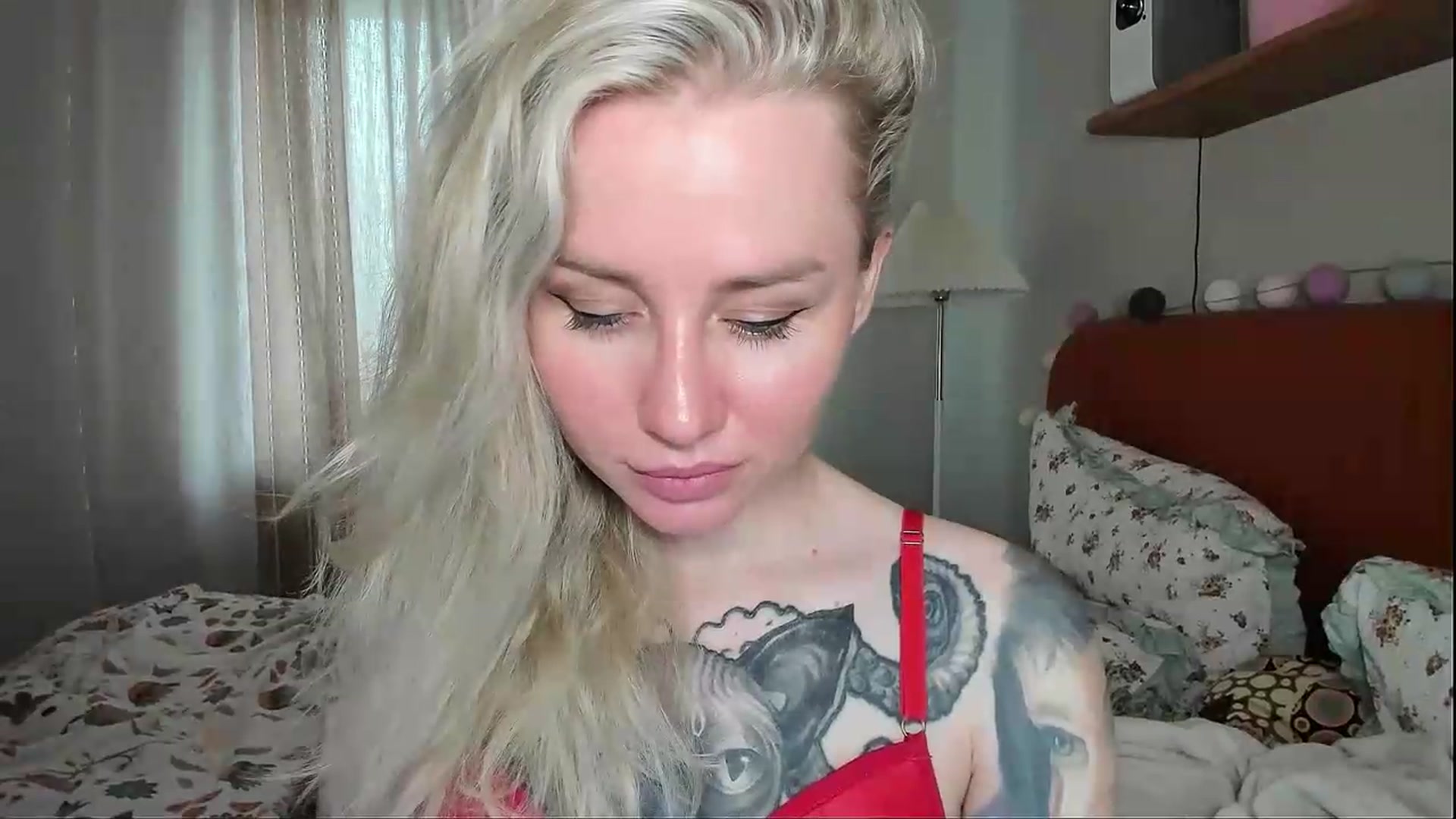 Gallery image thumbnail from Alexa_Smithhh's myfreecams stream on, 06/21/2026, 17:59 image 7 of 20