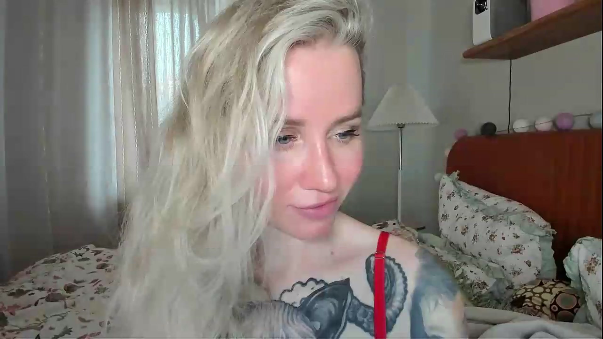 Gallery image thumbnail from Alexa_Smithhh's myfreecams stream on, 06/21/2026, 20:11 image 2 of 20