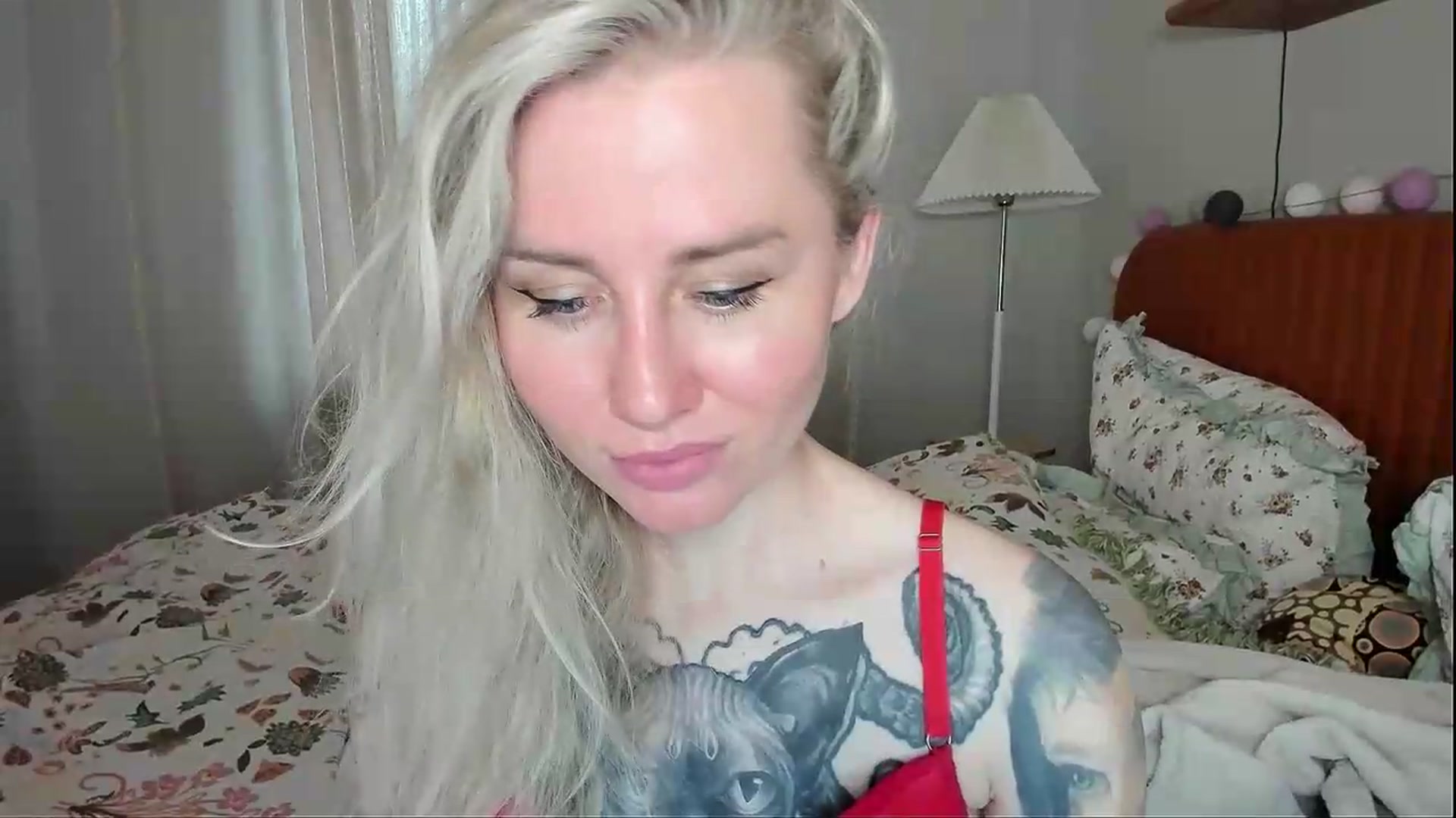 Gallery image thumbnail from Alexa_Smithhh's myfreecams stream on, 06/21/2026, 20:11 image 7 of 20