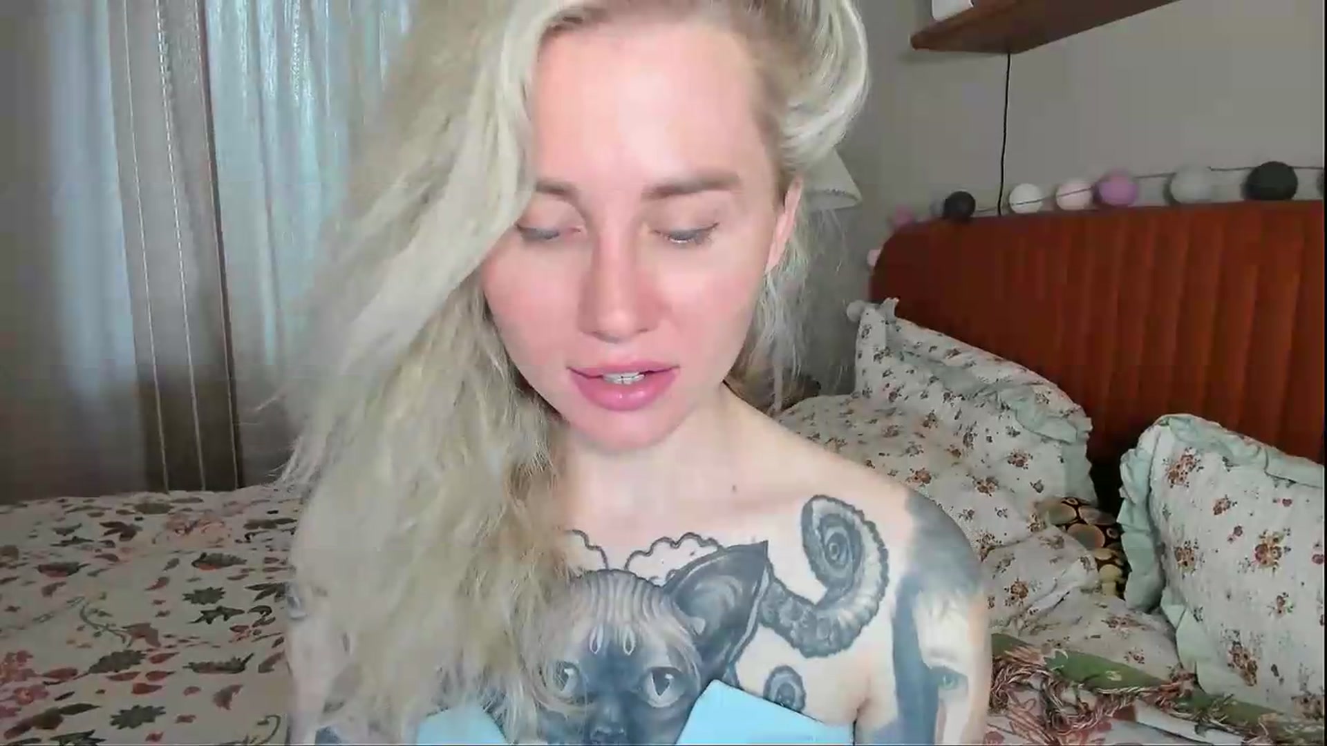 Gallery image thumbnail from Alexa_Smithhh's myfreecams stream on, 06/23/2026, 19:19 image 3 of 20