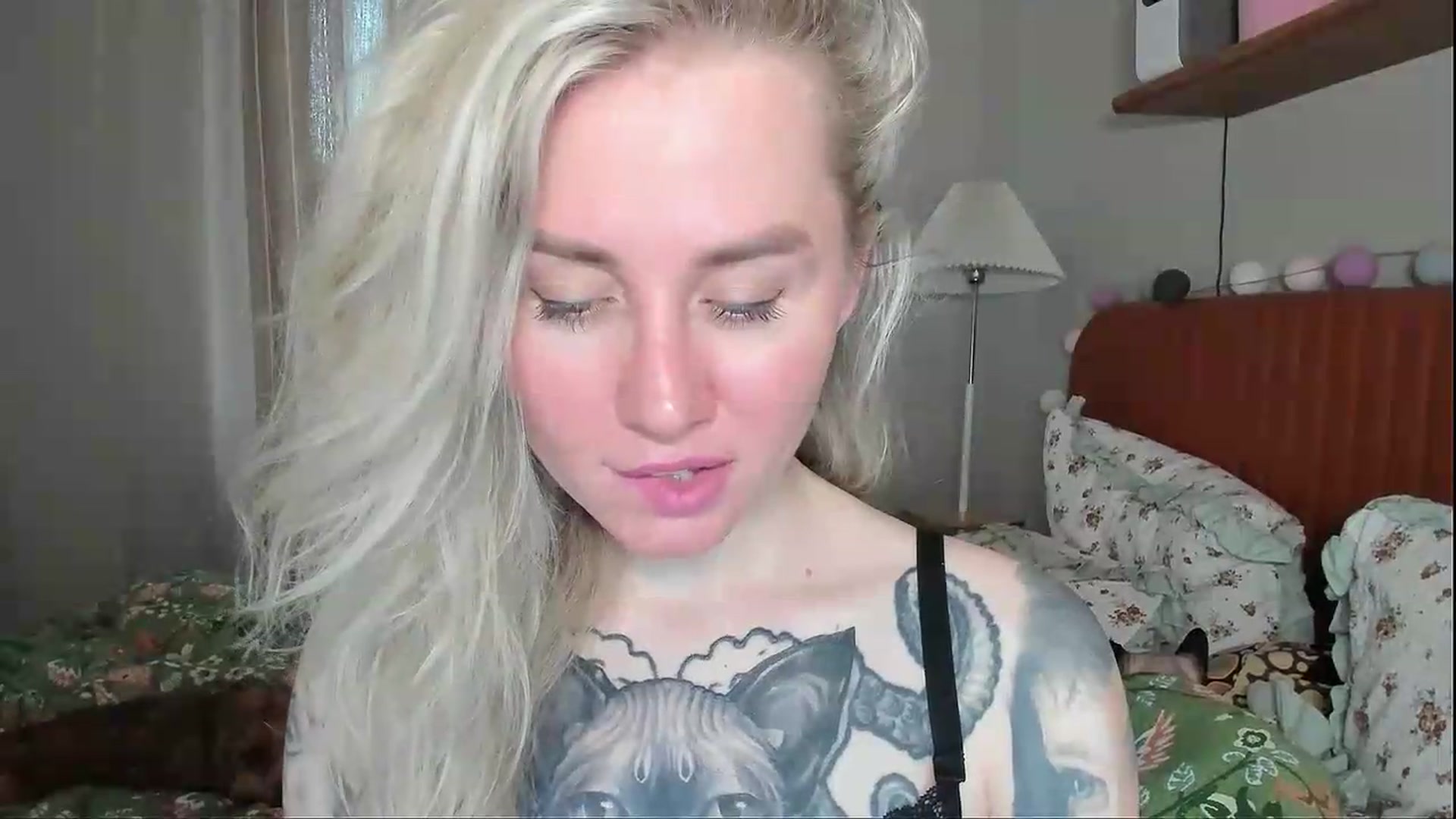 Gallery image thumbnail from Alexa_Smithhh's myfreecams stream on, 06/25/2026, 19:15 image 7 of 20