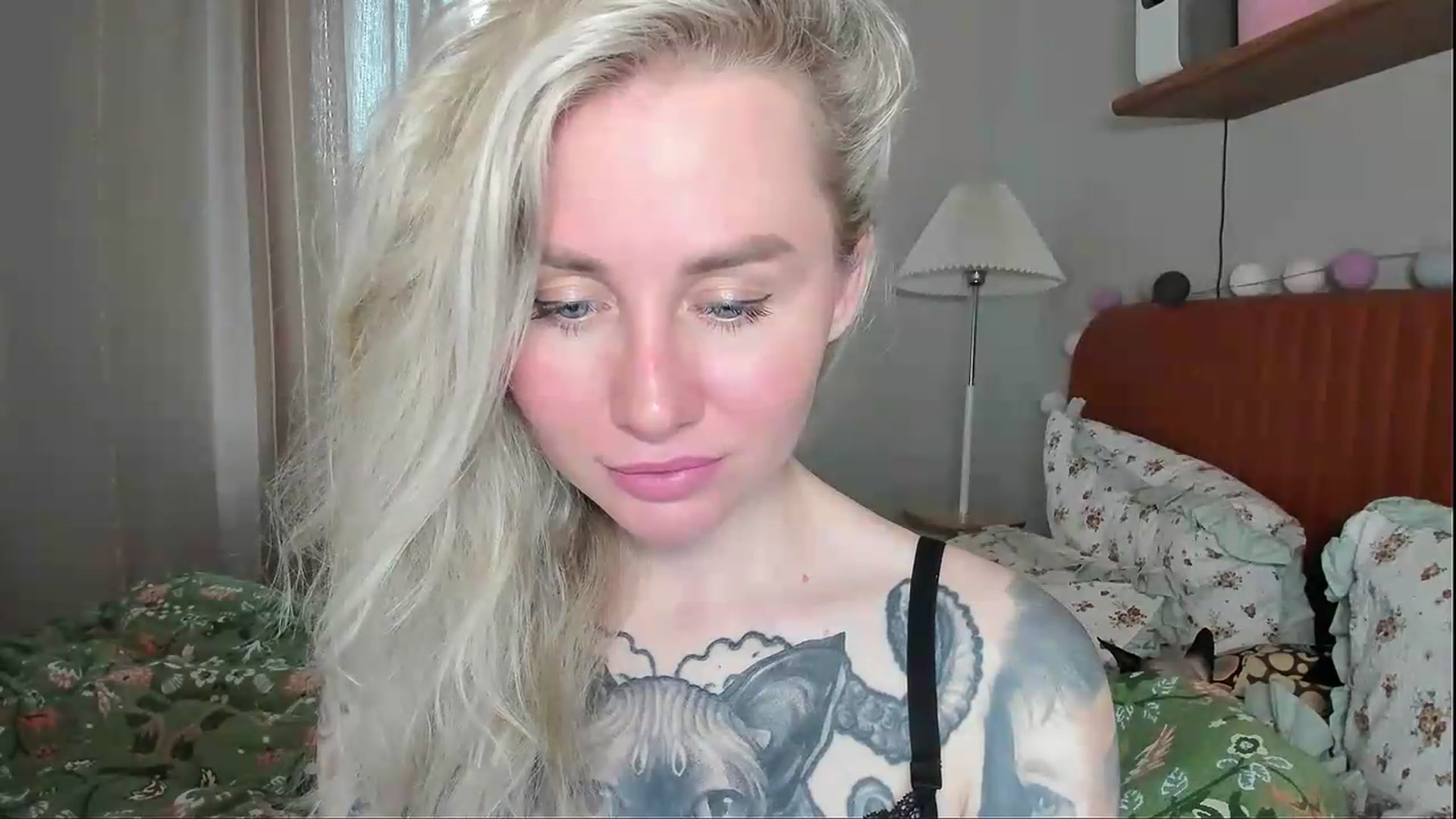 Gallery image thumbnail from Alexa_Smithhh's myfreecams stream on, 06/25/2026, 19:15 image 11 of 20