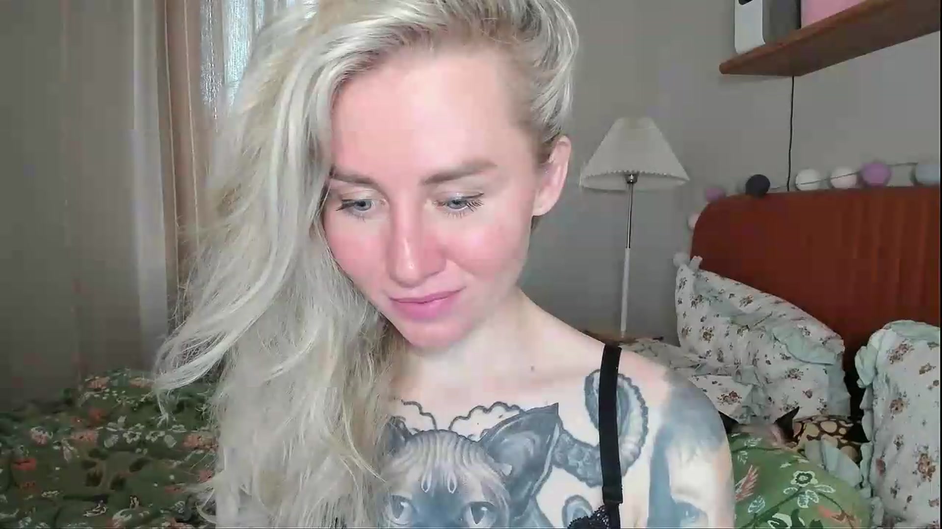 Gallery image thumbnail from Alexa_Smithhh's myfreecams stream on, 06/25/2026, 19:15 image 9 of 20