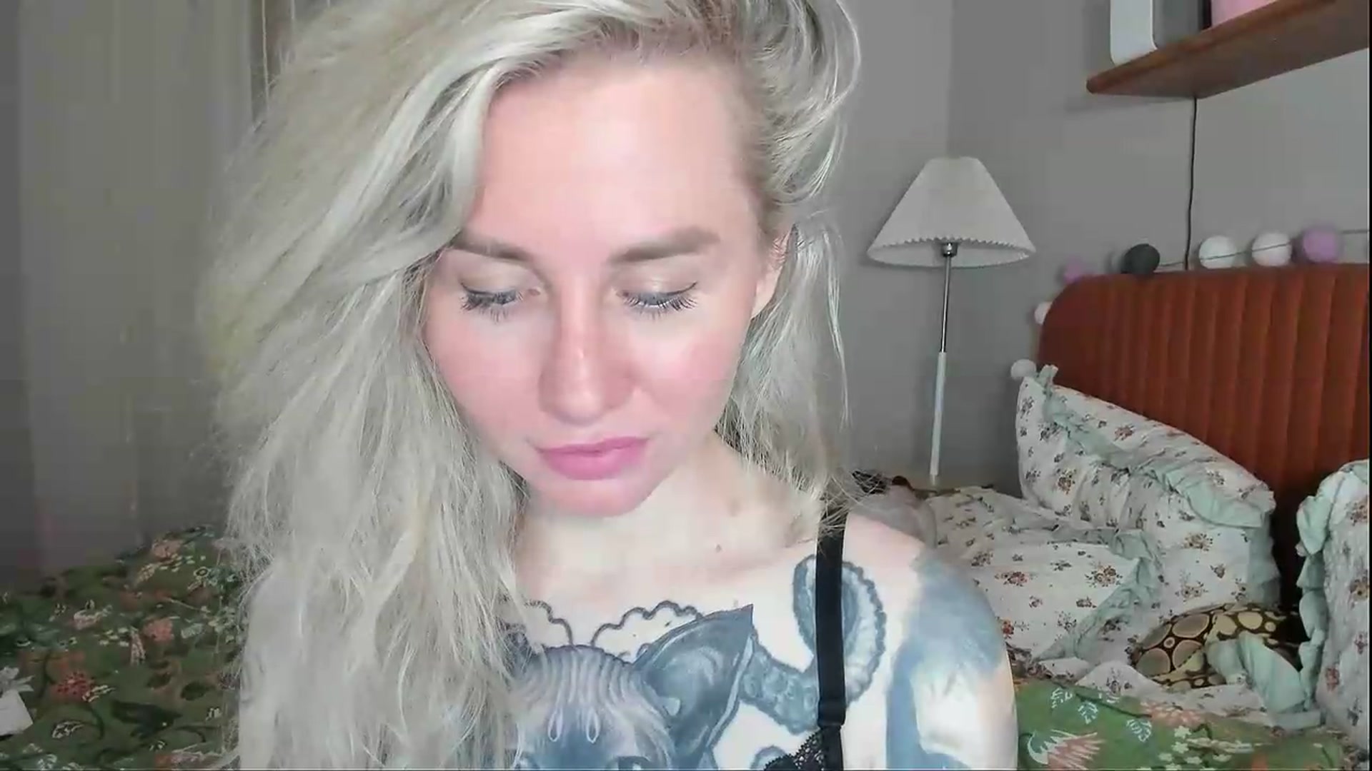 Gallery image thumbnail from Alexa_Smithhh's myfreecams stream on, 06/25/2026, 20:02 image 7 of 20