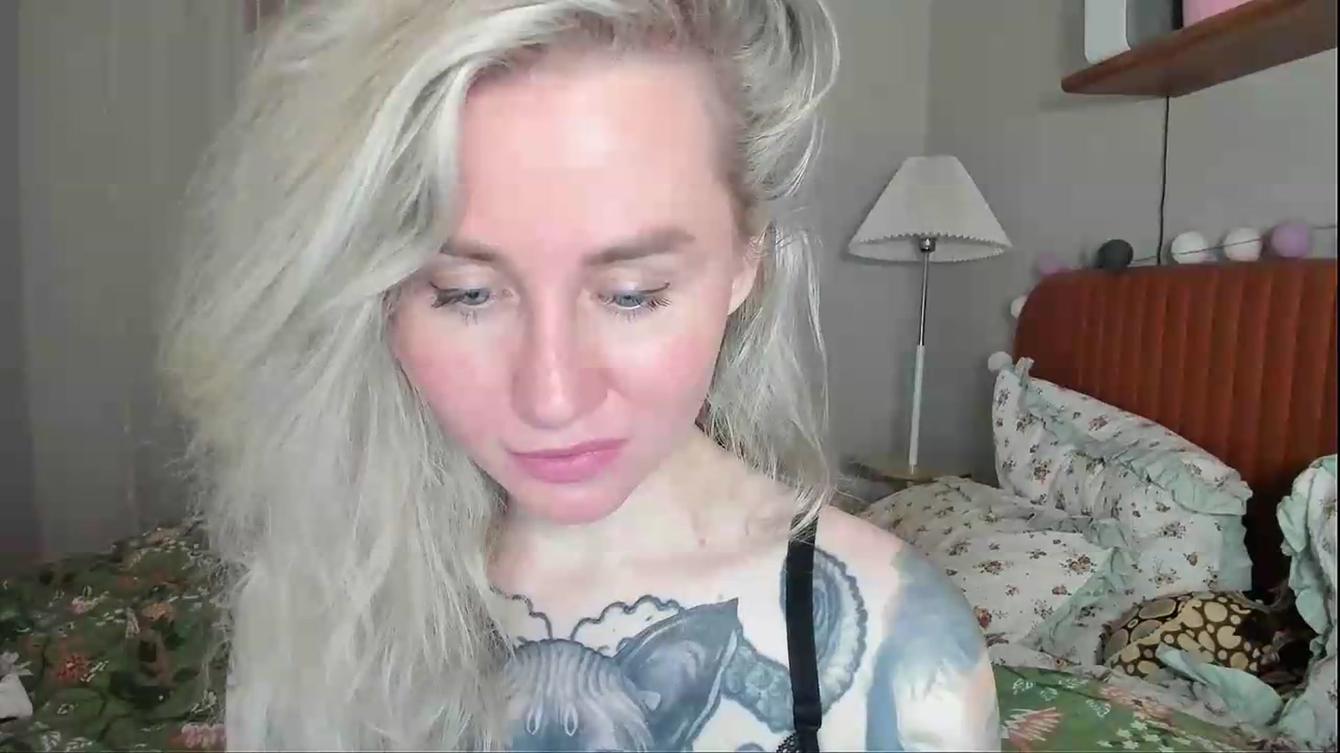 Gallery image thumbnail from Alexa_Smithhh's myfreecams stream on, 06/25/2026, 20:02 image 15 of 20