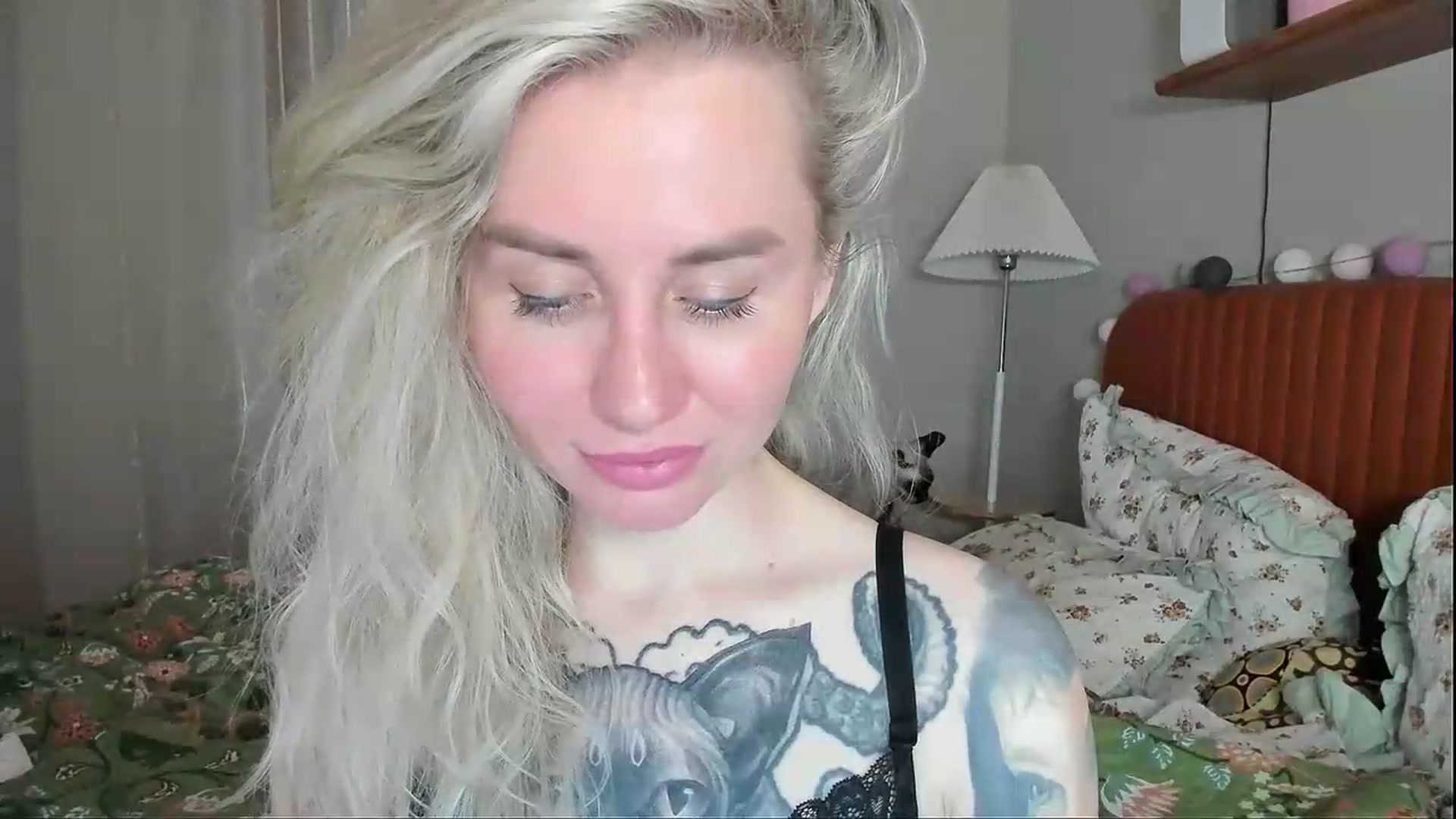 Gallery image thumbnail from Alexa_Smithhh's myfreecams stream on, 06/25/2026, 20:02 image 2 of 20