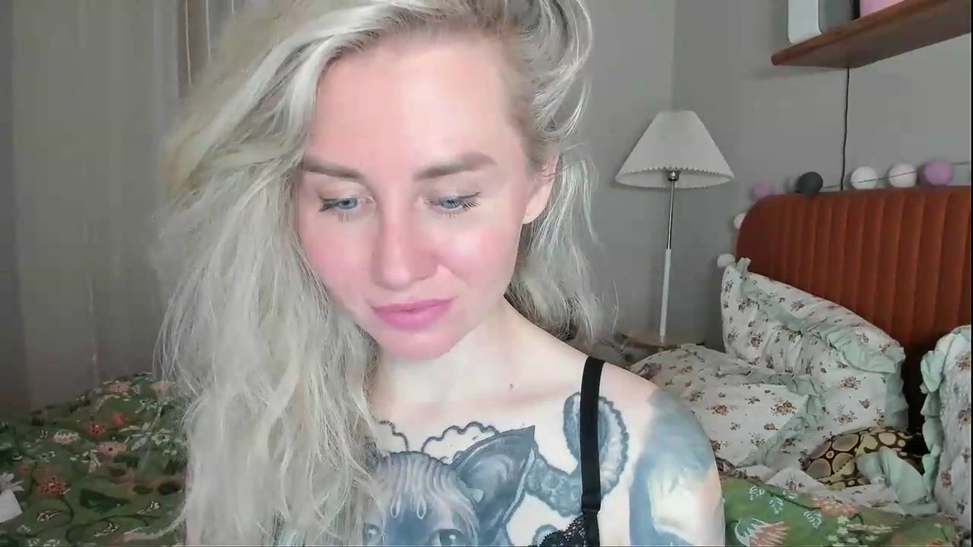 Gallery image thumbnail from Alexa_Smithhh's myfreecams stream on, 06/25/2026, 20:02 image 5 of 20
