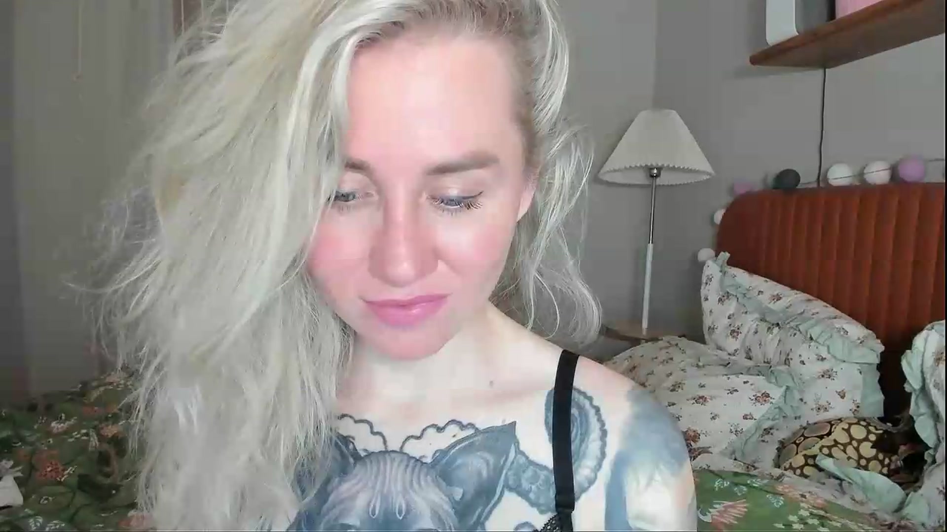 Gallery image thumbnail from Alexa_Smithhh's myfreecams stream on, 06/25/2026, 20:02 image 19 of 20