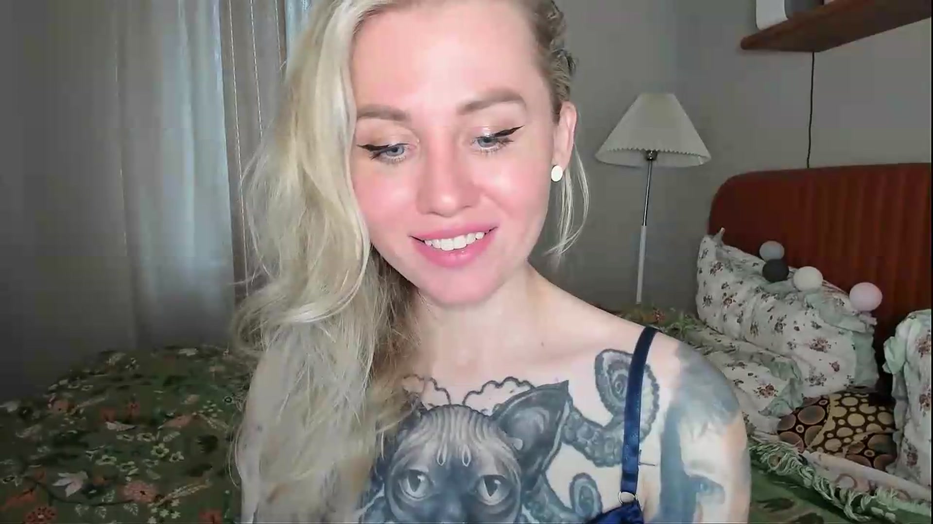 Gallery image thumbnail from Alexa_Smithhh's myfreecams stream on, 06/28/2026, 18:49 image 14 of 20