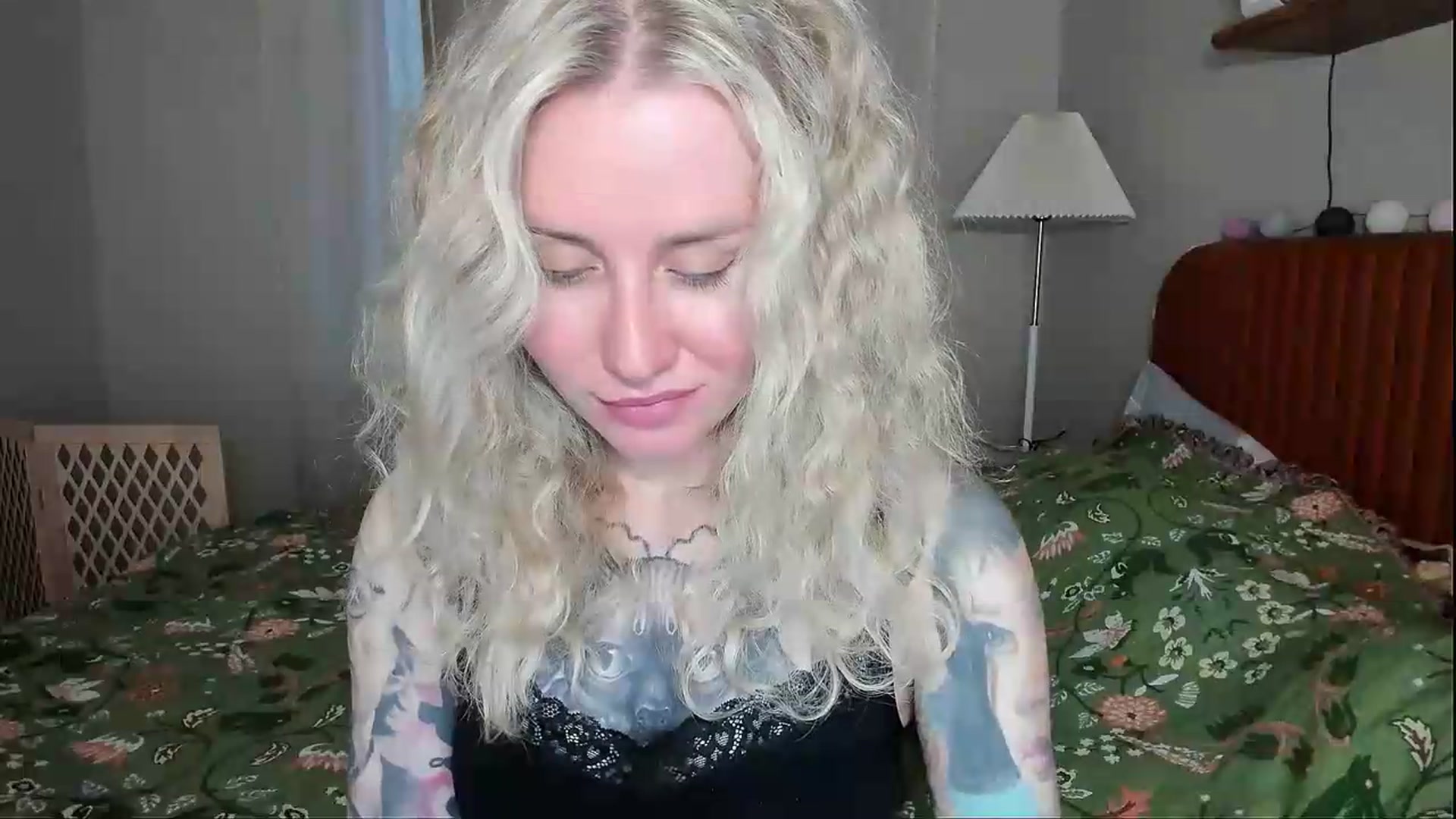 Gallery image thumbnail from Alexa_Smithhh's myfreecams stream on, 08/05/2026, 18:23 image 20 of 20