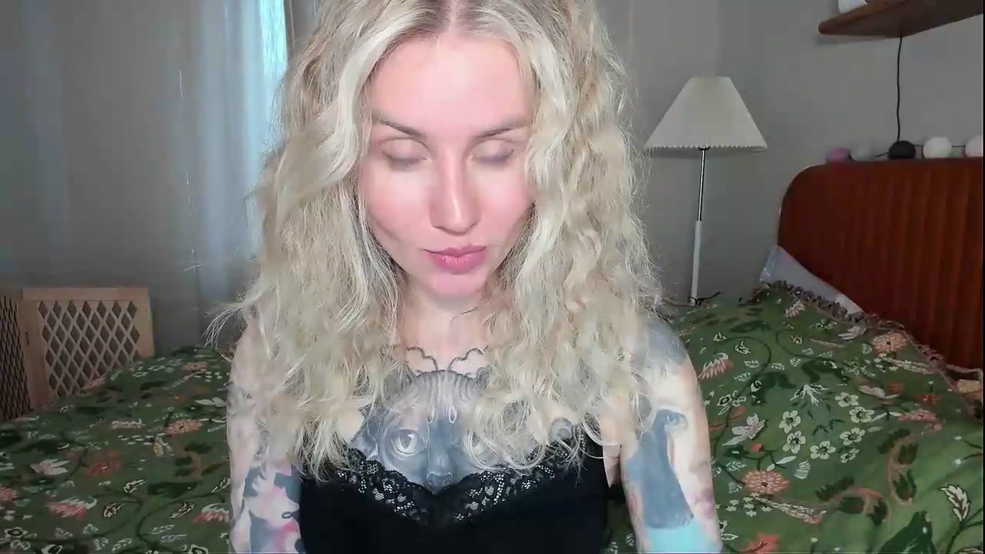 Gallery image thumbnail from Alexa_Smithhh's myfreecams stream on, 08/05/2026, 18:23 image 5 of 20
