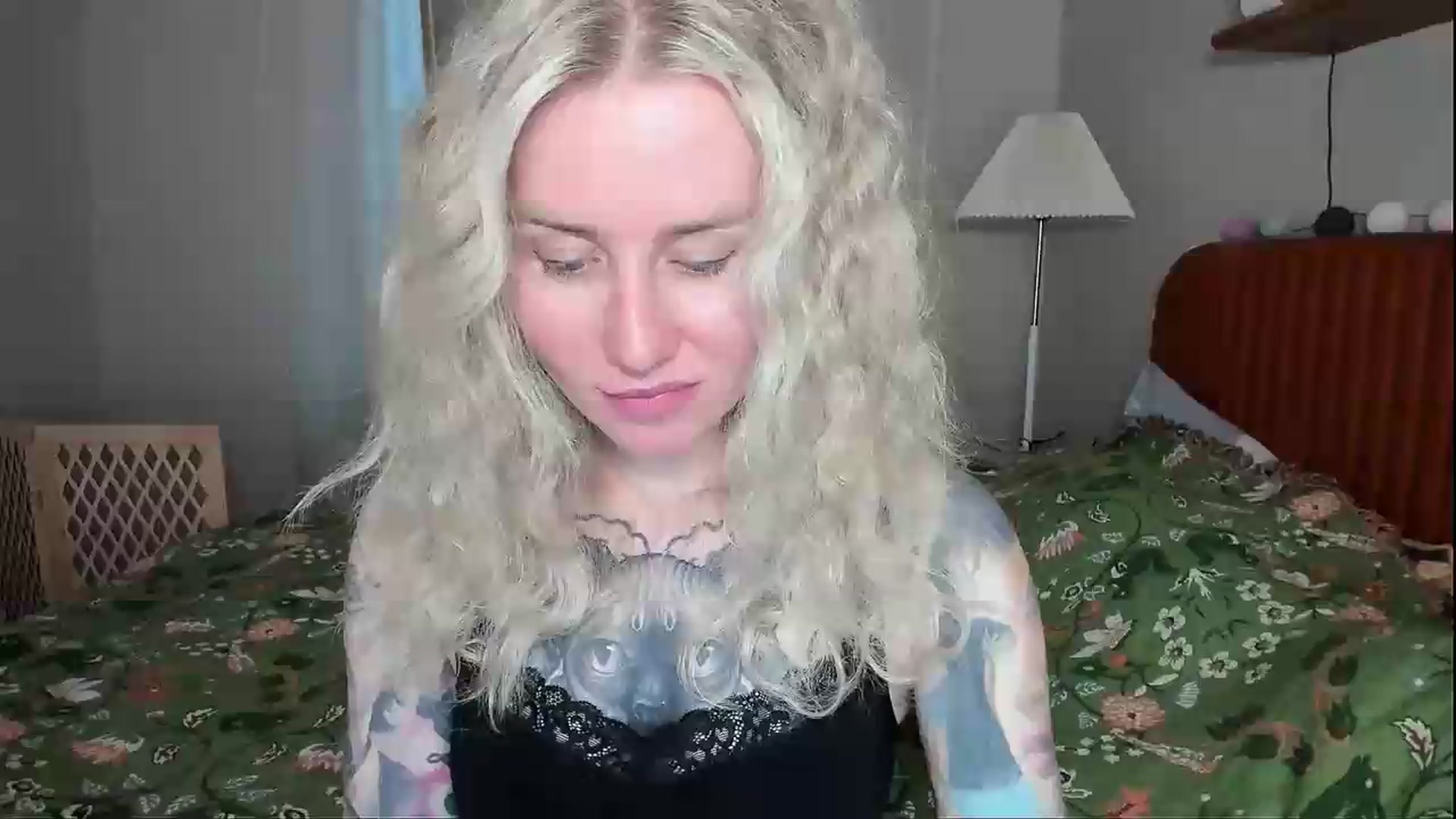 Gallery image thumbnail from Alexa_Smithhh's myfreecams stream on, 08/05/2026, 18:23 image 16 of 20