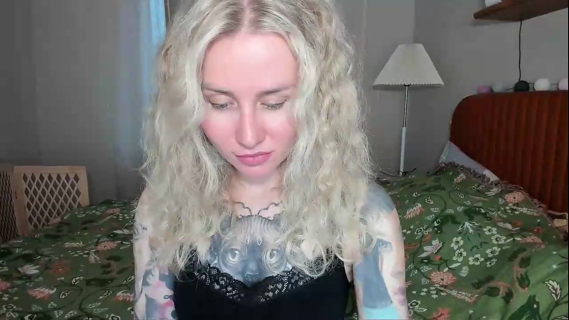 Gallery image thumbnail from Alexa_Smithhh's myfreecams stream on, 08/05/2026, 18:23 image 14 of 20