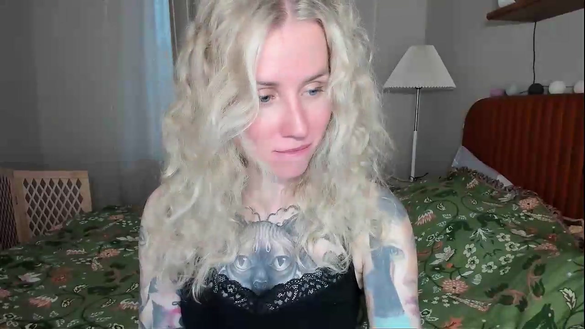 Gallery image thumbnail from Alexa_Smithhh's myfreecams stream on, 08/05/2026, 18:23 image 17 of 20