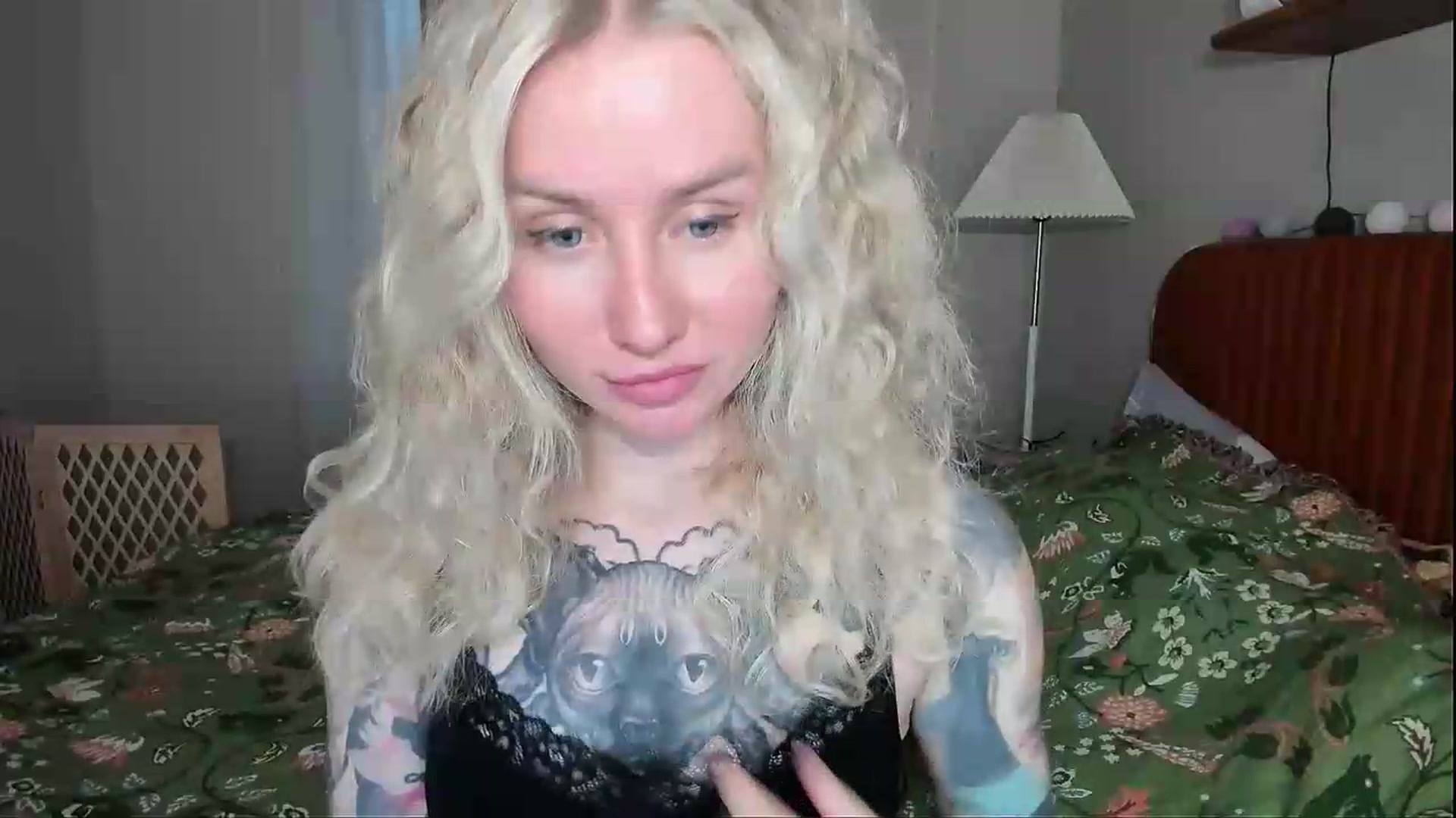 Gallery image thumbnail from Alexa_Smithhh's myfreecams stream on, 08/05/2026, 18:23 image 18 of 20