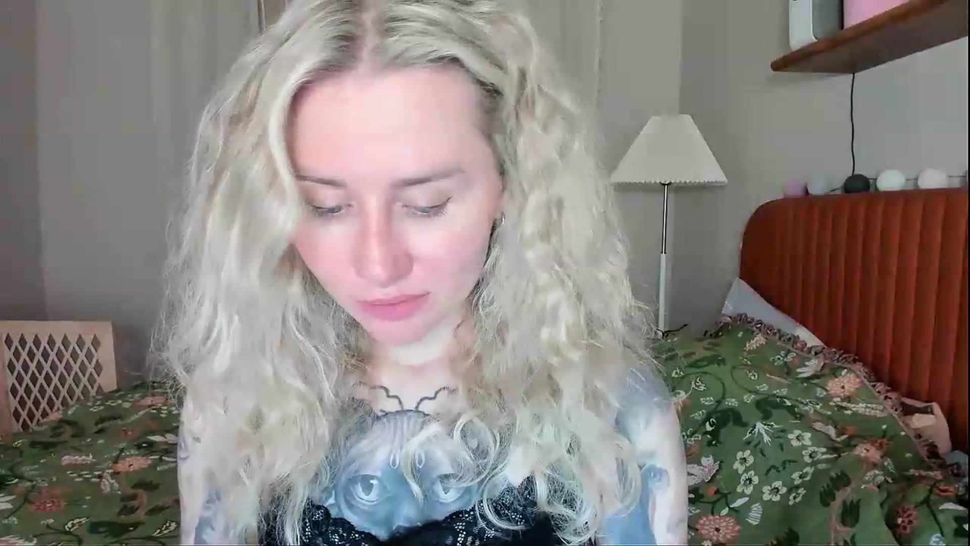 Gallery image thumbnail from Alexa_Smithhh's myfreecams stream on, 08/05/2026, 21:04 image 8 of 20