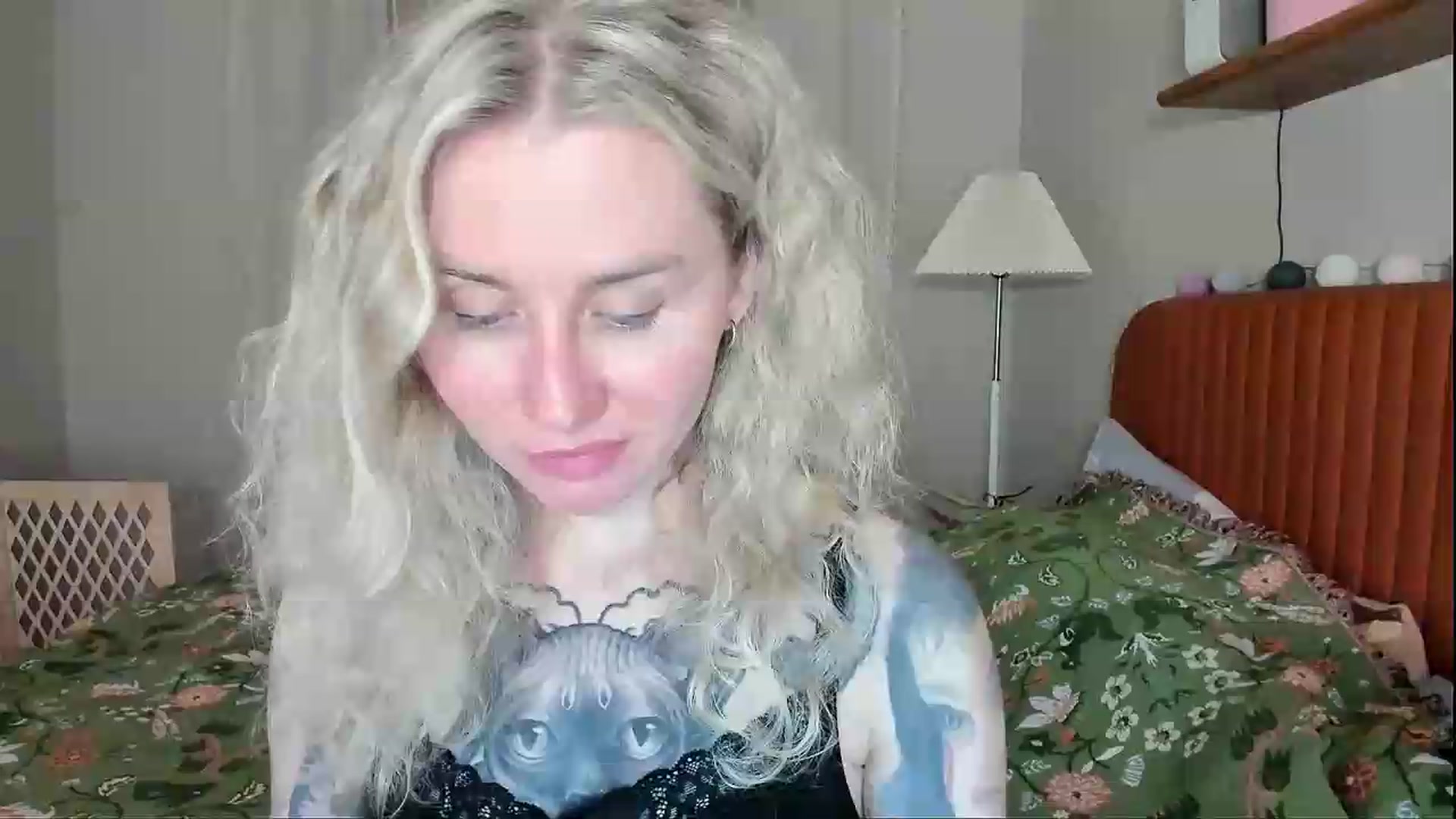 Gallery image thumbnail from Alexa_Smithhh's myfreecams stream on, 08/05/2026, 21:04 image 17 of 20