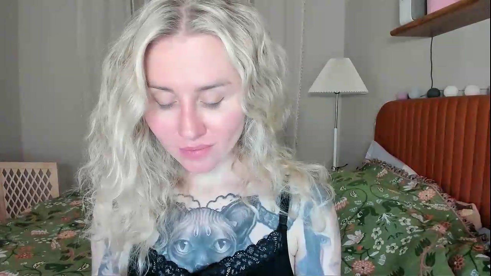 Gallery image thumbnail from Alexa_Smithhh's myfreecams stream on, 08/05/2026, 21:04 image 14 of 20