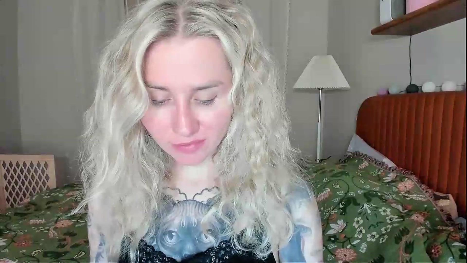 Gallery image thumbnail from Alexa_Smithhh's myfreecams stream on, 08/05/2026, 21:04 image 12 of 20