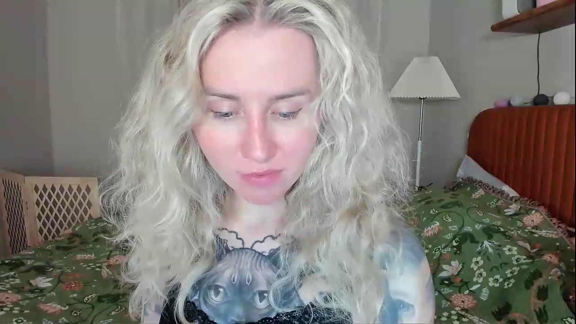 Gallery image thumbnail from Alexa_Smithhh's myfreecams stream on, 08/05/2026, 21:18 image 6 of 20