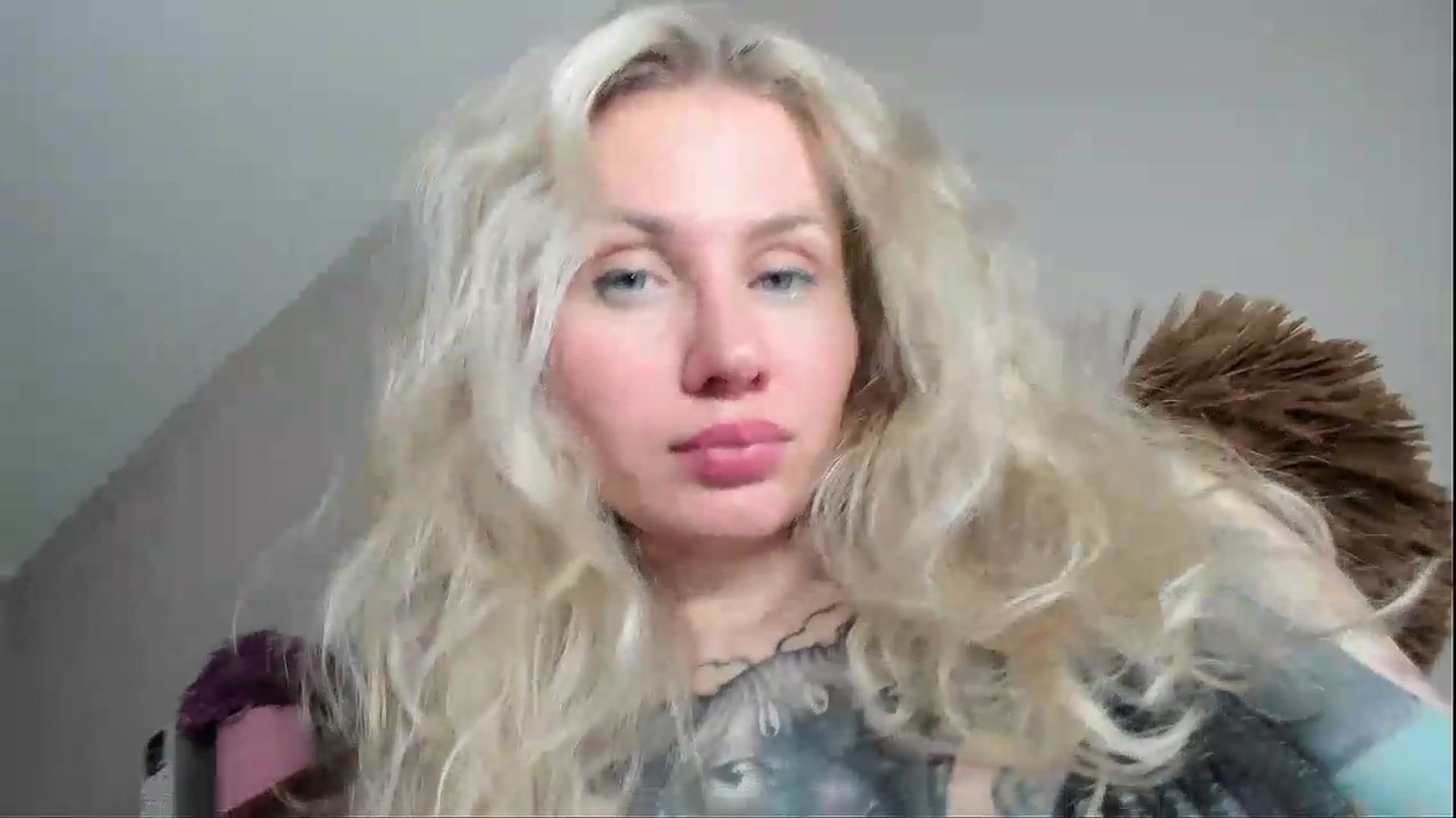 Gallery image thumbnail from Alexa_Smithhh's myfreecams stream on, 08/08/2026, 18:32 image 19 of 20