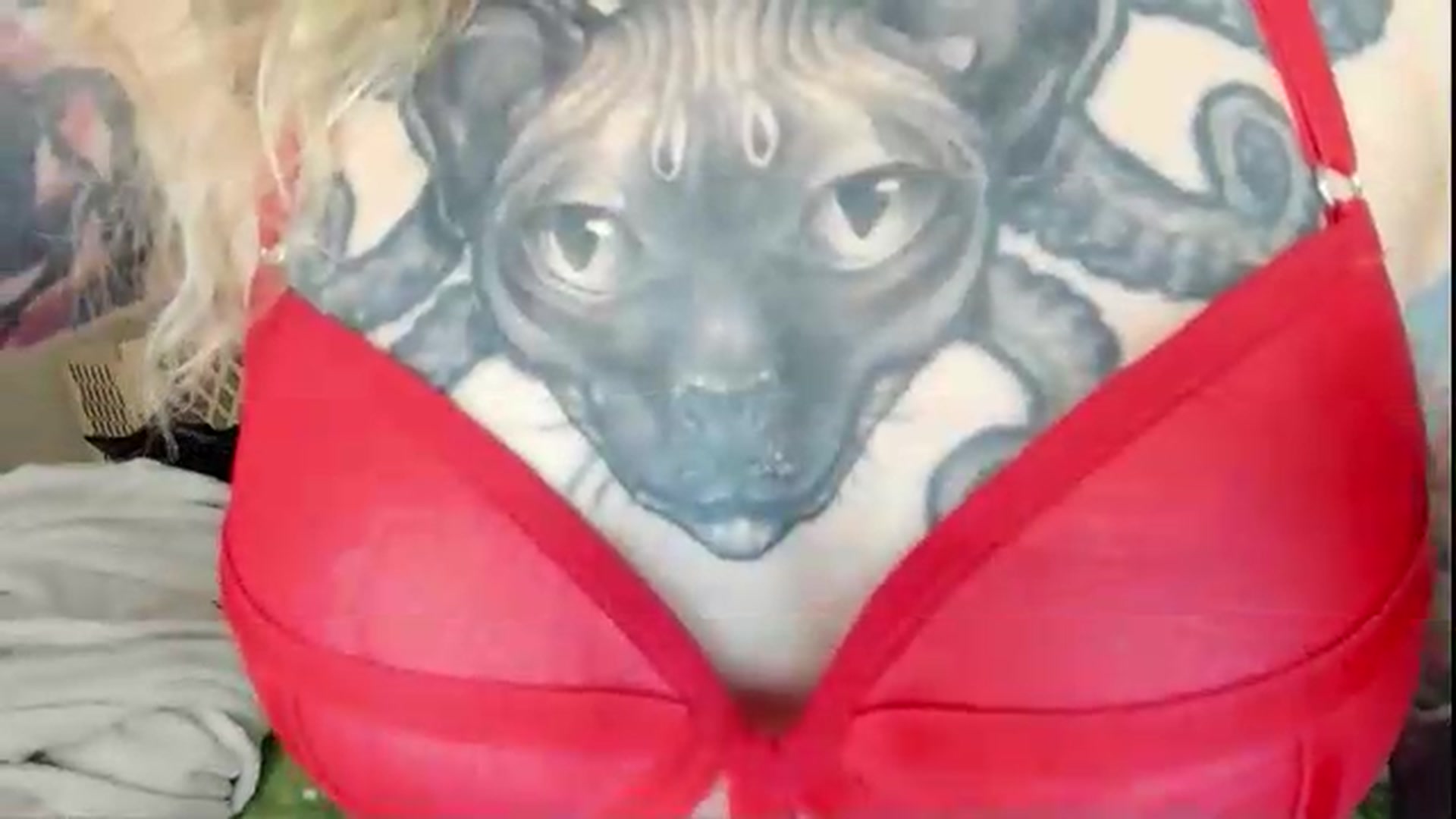 Gallery image thumbnail from Alexa_Smithhh's myfreecams stream on, 08/16/2026, 20:15 image 15 of 20