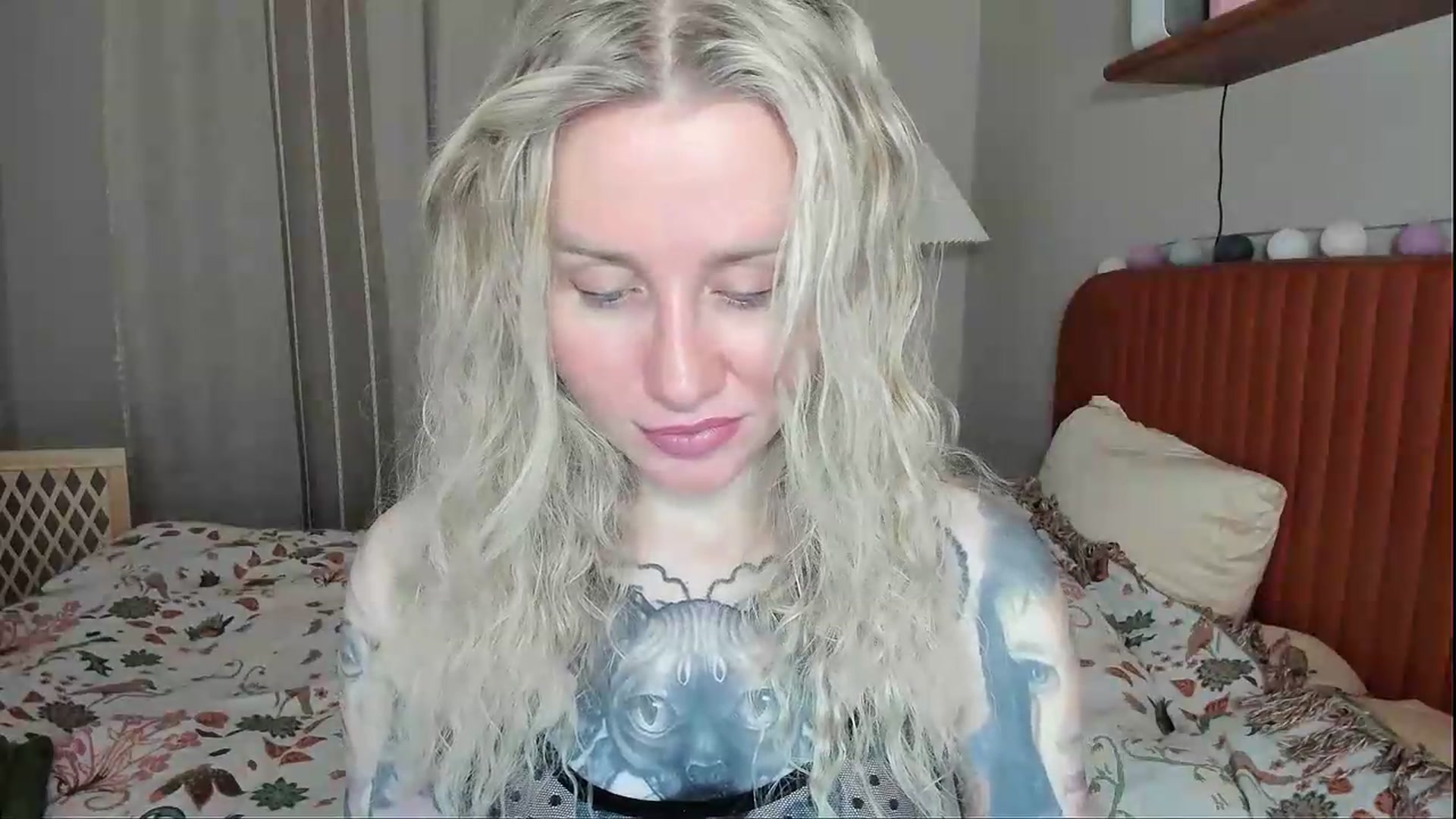 Gallery image thumbnail from Alexa_Smithhh's myfreecams stream on, 08/25/2026, 19:00 image 4 of 20