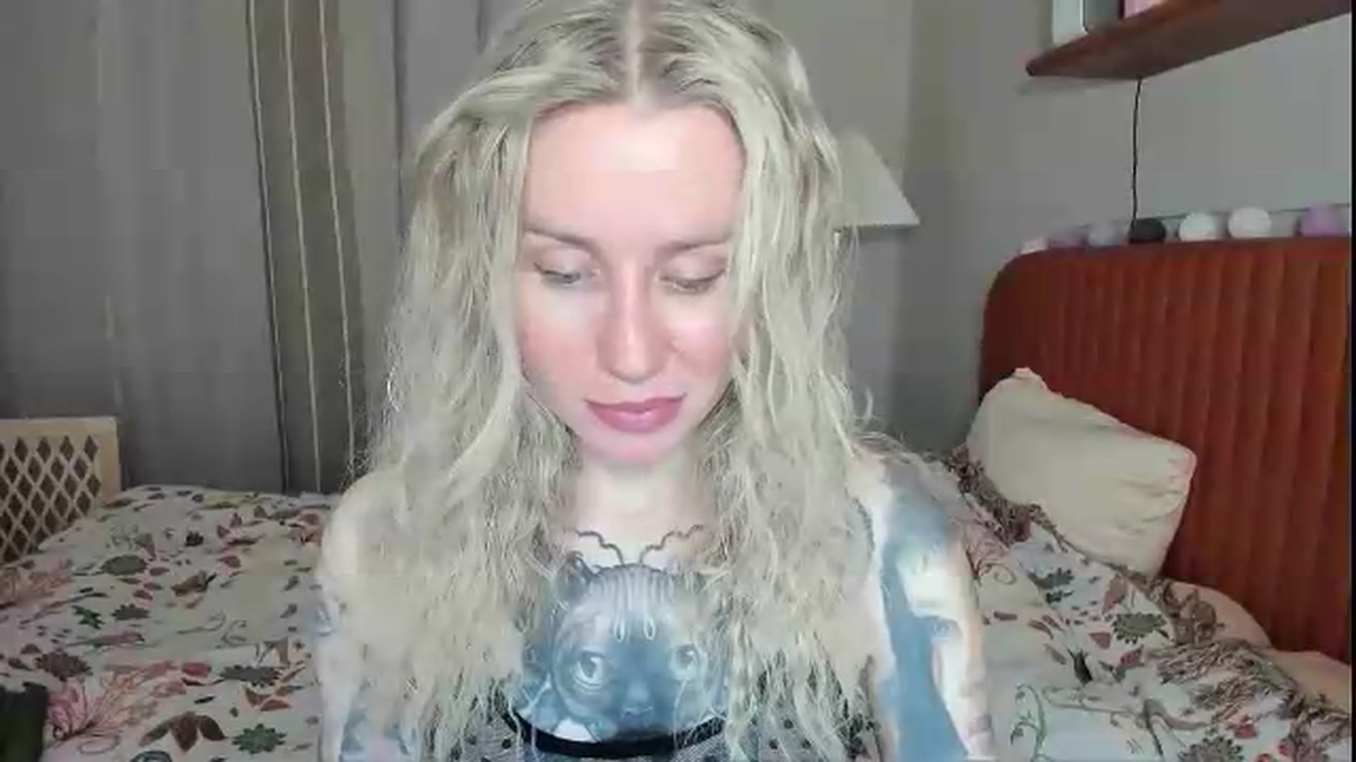 Gallery image thumbnail from Alexa_Smithhh's myfreecams stream on, 08/25/2026, 19:00 image 3 of 20