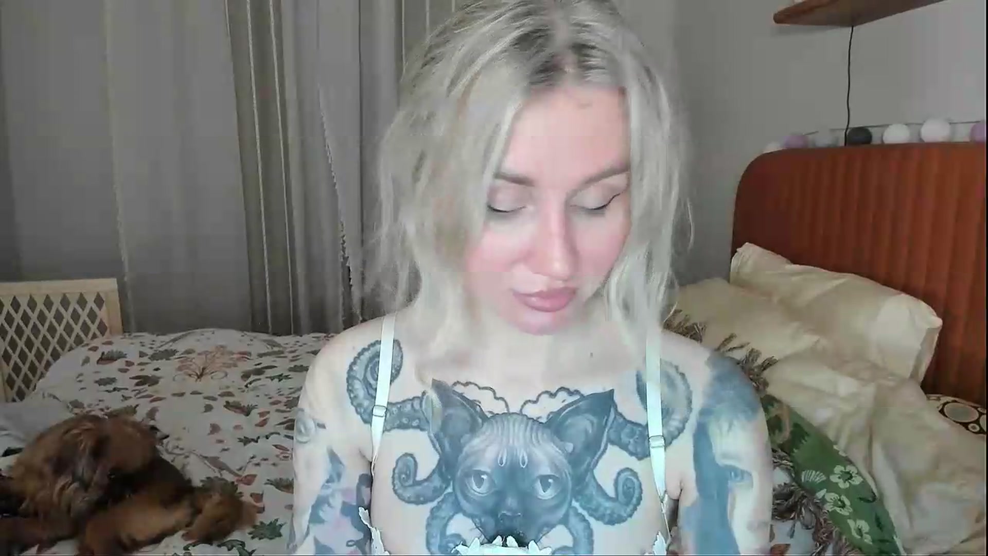 Gallery image thumbnail from Alexa_Smithhh's myfreecams stream on, 09/02/2026, 20:04 image 16 of 20