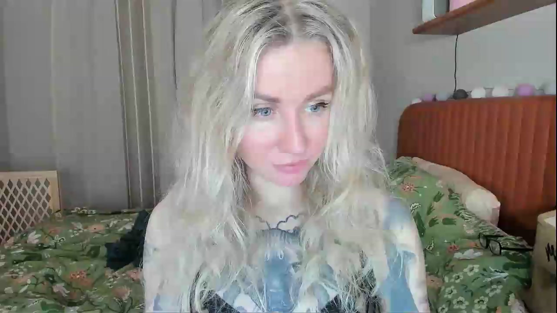 Gallery image thumbnail from Alexa_Smithhh's myfreecams stream on, 09/05/2026, 19:24 image 16 of 20