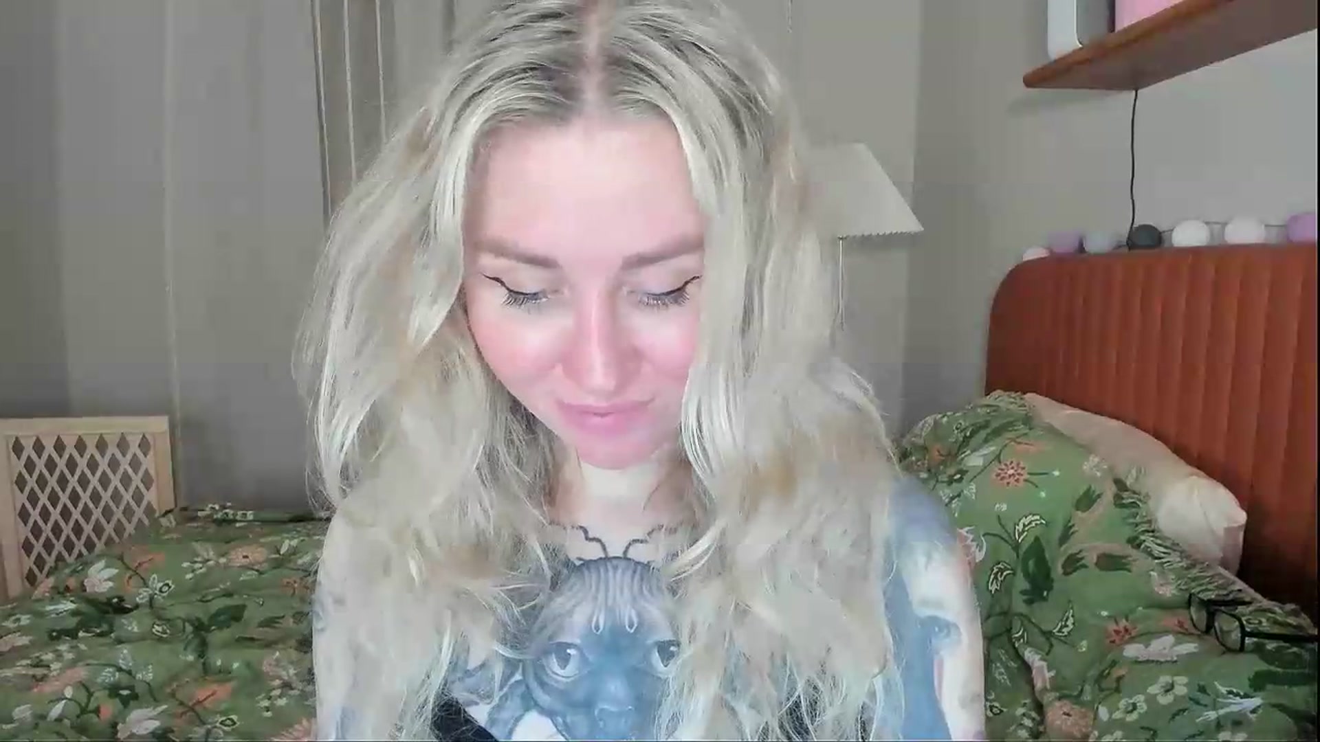 Gallery image thumbnail from Alexa_Smithhh's myfreecams stream on, 09/05/2026, 20:39 image 9 of 20