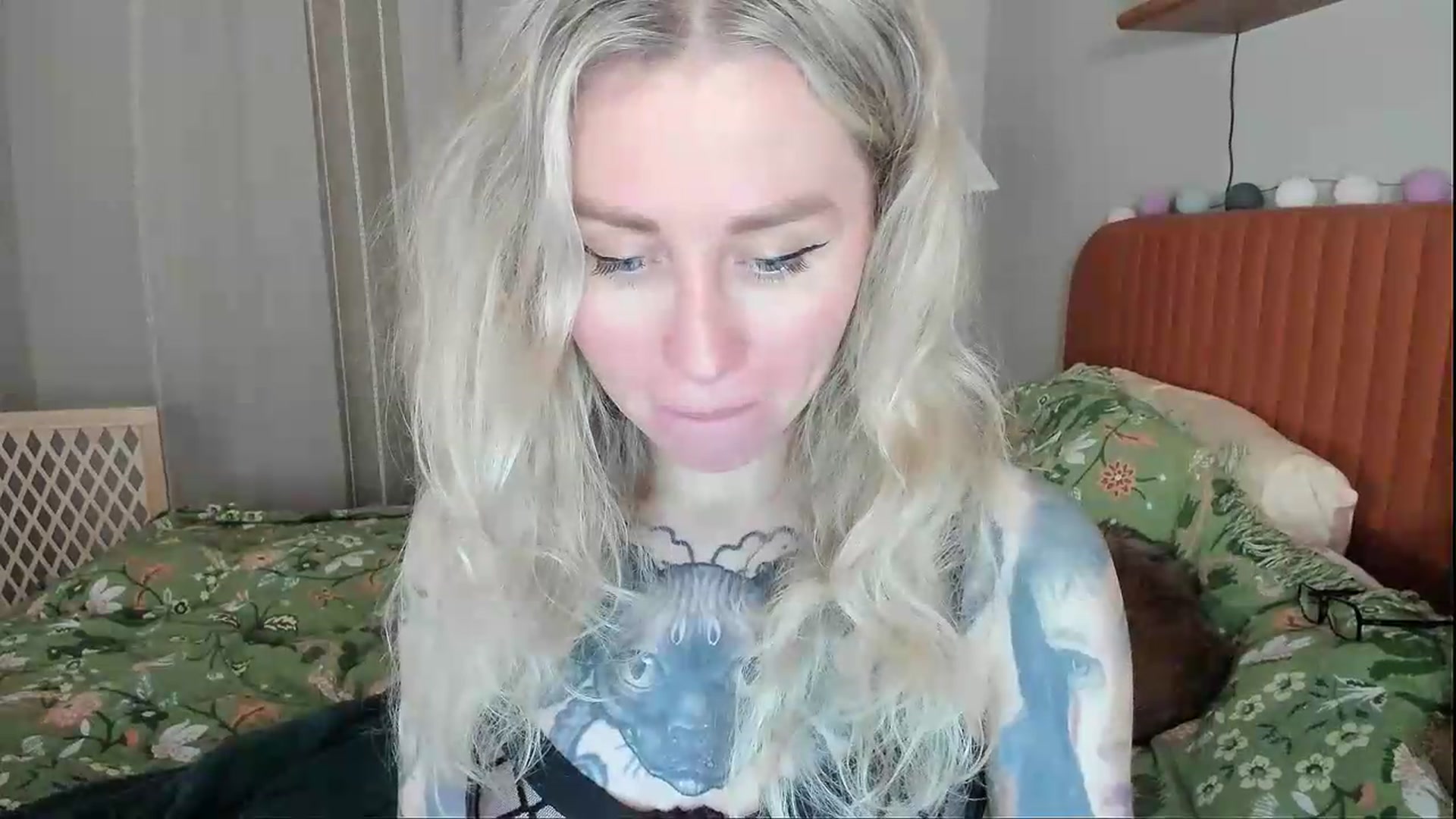 Gallery image thumbnail from Alexa_Smithhh's myfreecams stream on, 09/05/2026, 21:08 image 10 of 20
