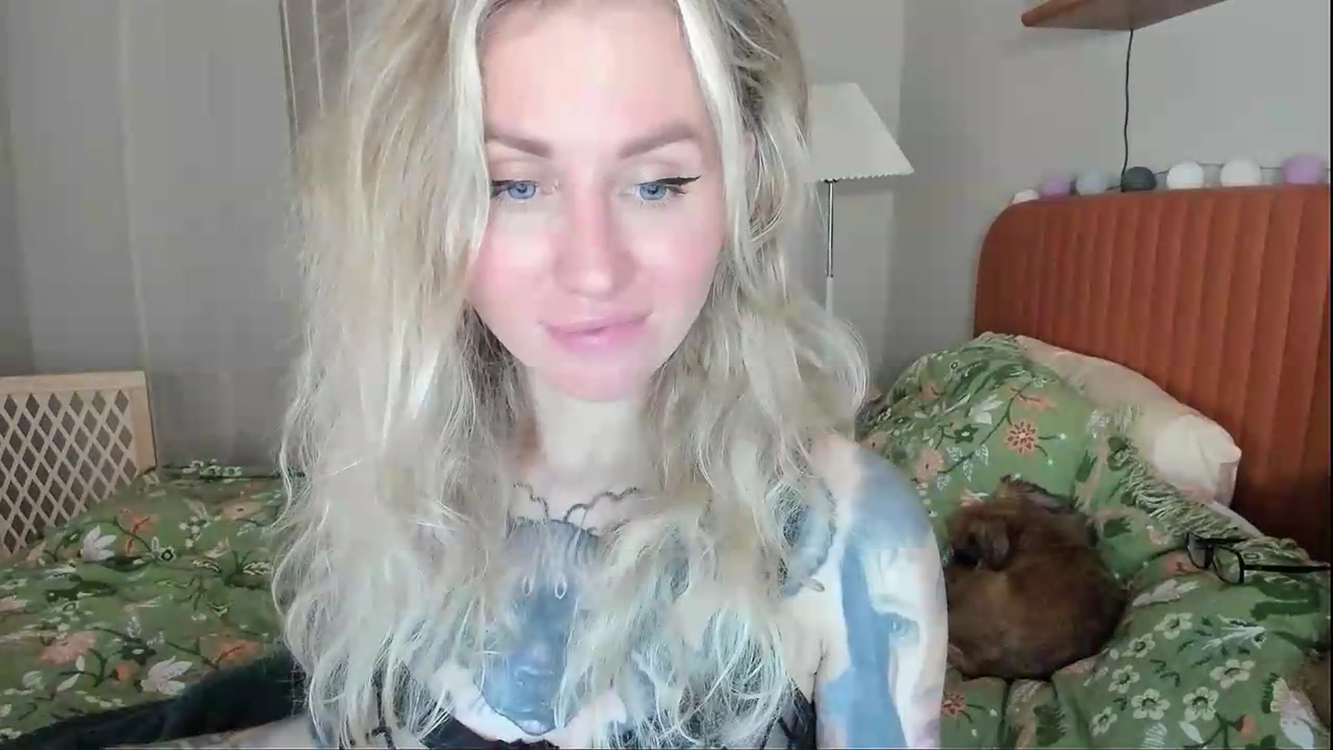Gallery image thumbnail from Alexa_Smithhh's myfreecams stream on, 09/05/2026, 21:08 image 15 of 20