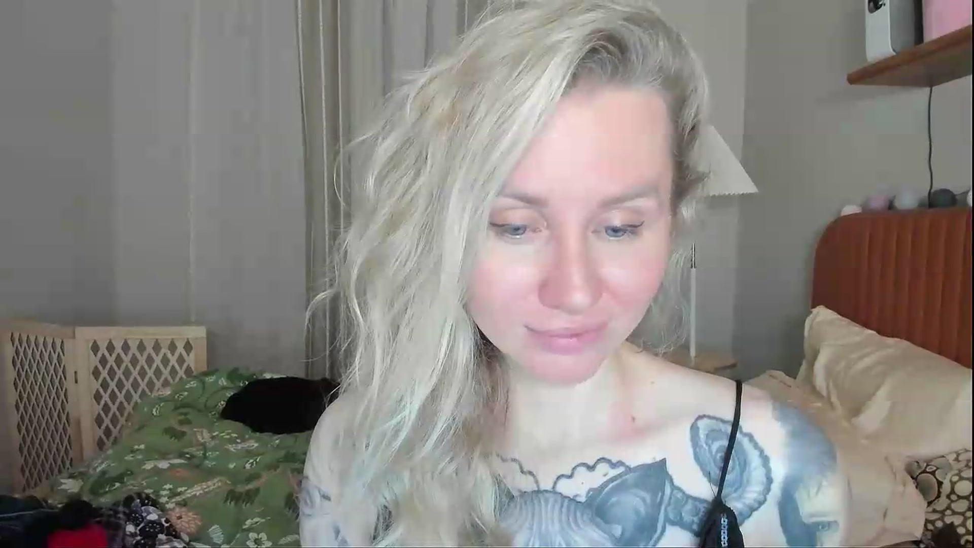 Gallery image thumbnail from Alexa_Smithhh's myfreecams stream on, 09/09/2026, 20:53 image 15 of 20