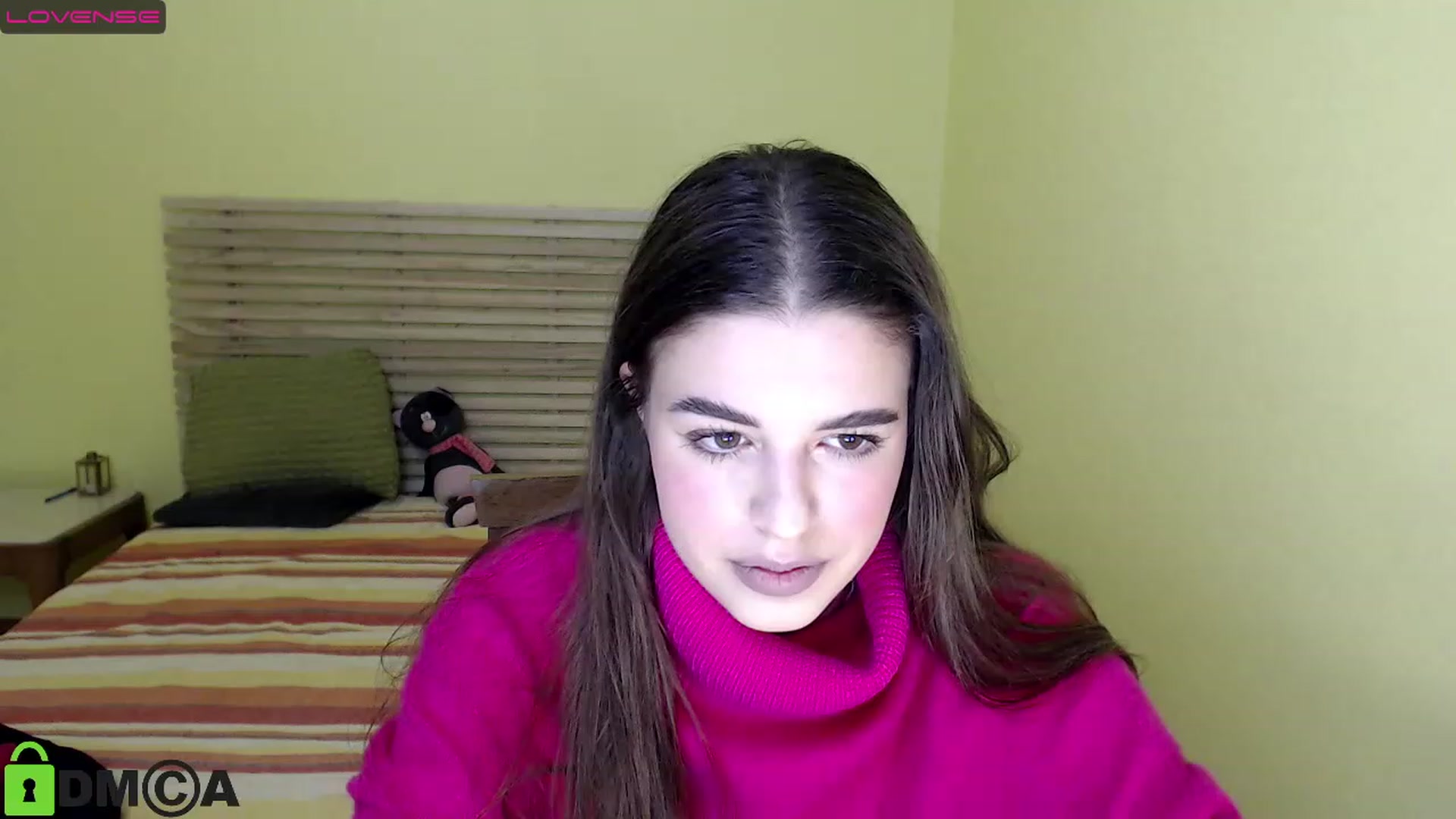 Gallery image thumbnail from AlexandaSweet's myfreecams stream on, 12/01/2022, 17:52 image 6 of 20