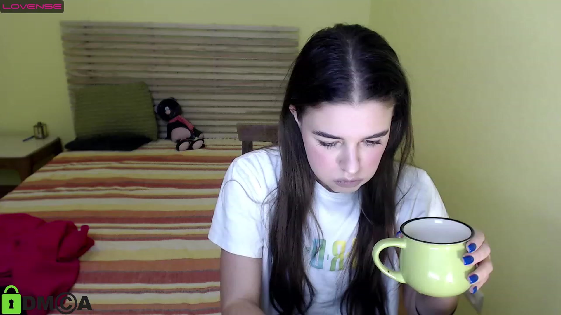 Gallery image thumbnail from AlexandaSweet's myfreecams stream on, 12/01/2022, 18:59 image 2 of 20