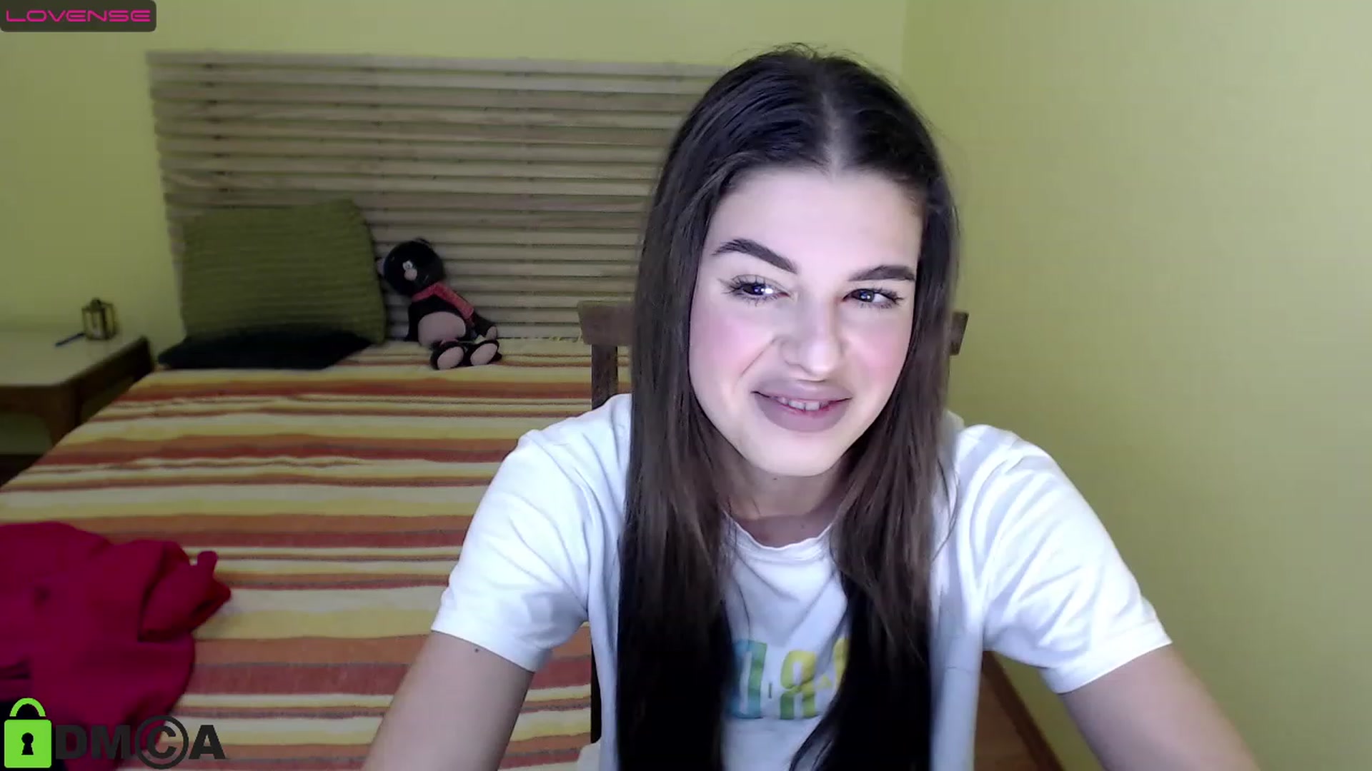 Gallery image thumbnail from AlexandaSweet's myfreecams stream on, 12/01/2022, 18:59 image 12 of 20