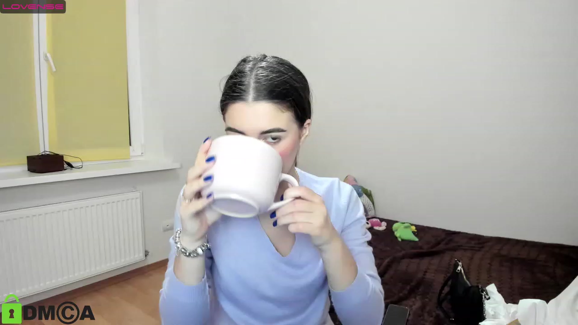 Gallery image thumbnail from AlexandaSweet's myfreecams stream on, 12/02/2022, 19:47 image 13 of 20