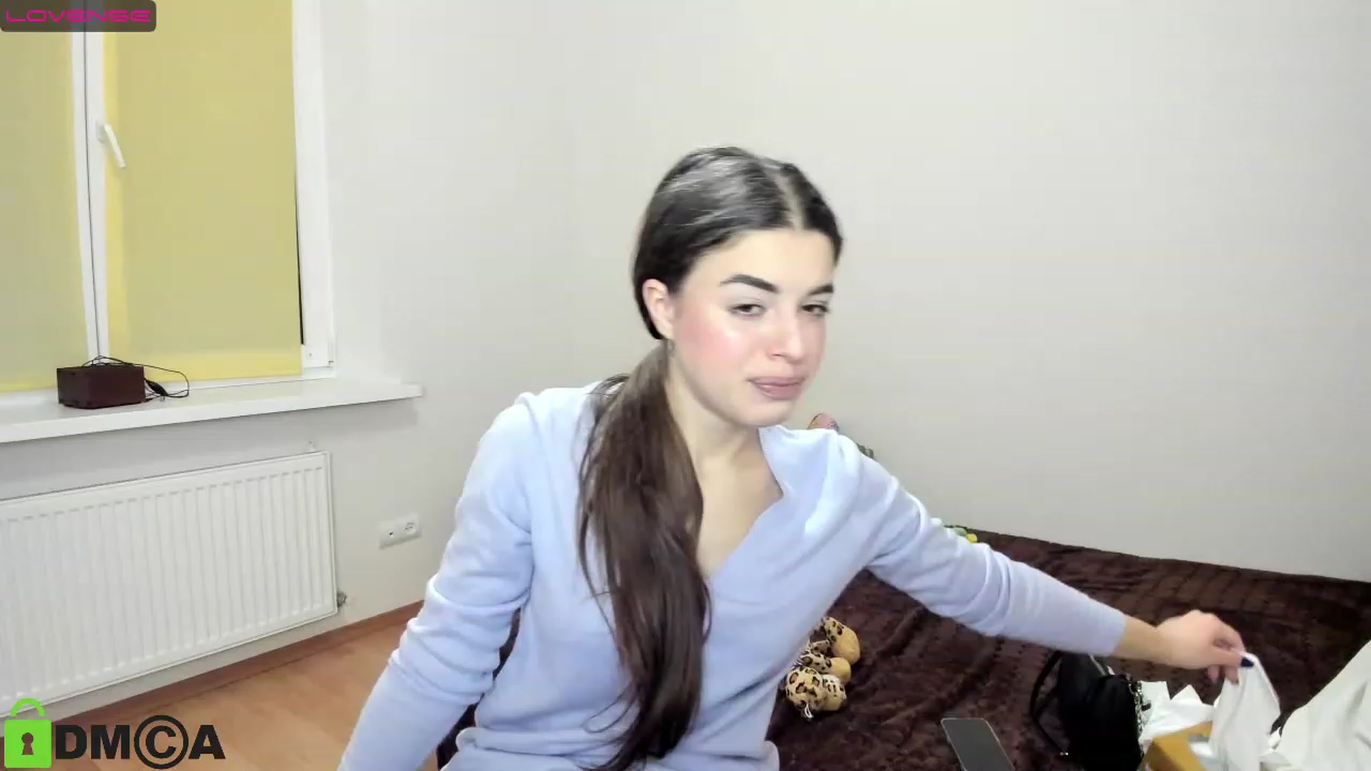 Gallery image thumbnail from AlexandaSweet's myfreecams stream on, 12/02/2022, 20:39 image 5 of 20