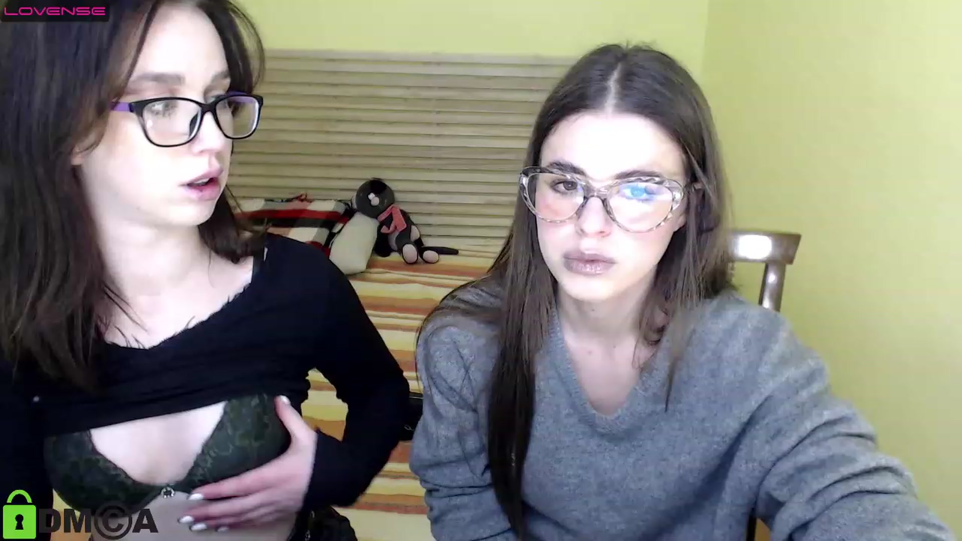 Gallery image thumbnail from AlexandaSweet's myfreecams stream on, 12/06/2022, 16:00 image 7 of 20