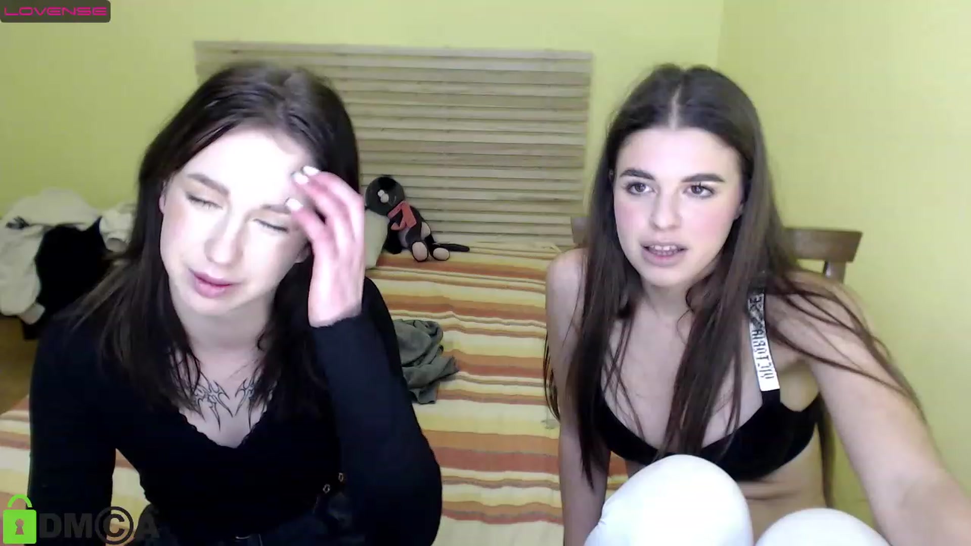 Gallery image thumbnail from AlexandaSweet's myfreecams stream on, 12/06/2022, 17:05 image 19 of 20