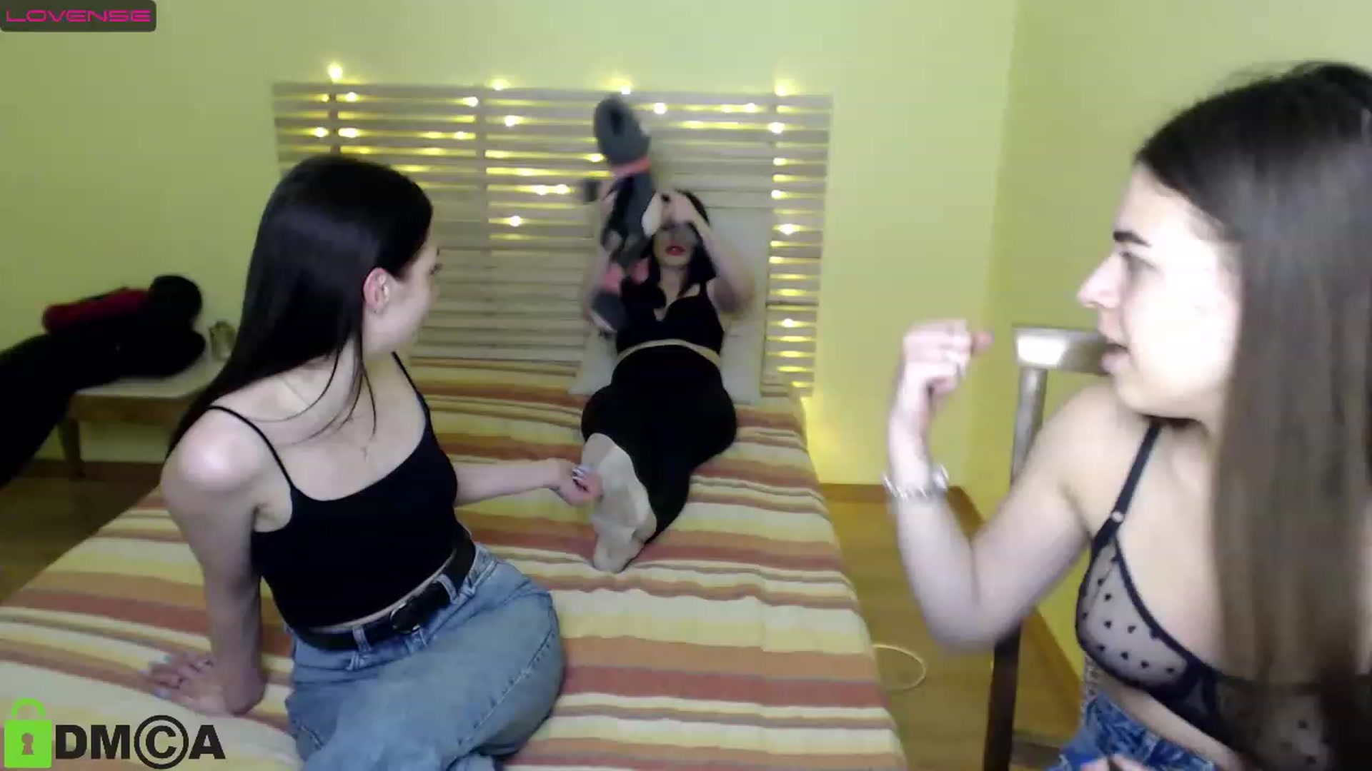 Gallery image thumbnail from AlexandaSweet's myfreecams stream on, 12/07/2022, 15:58 image 16 of 20