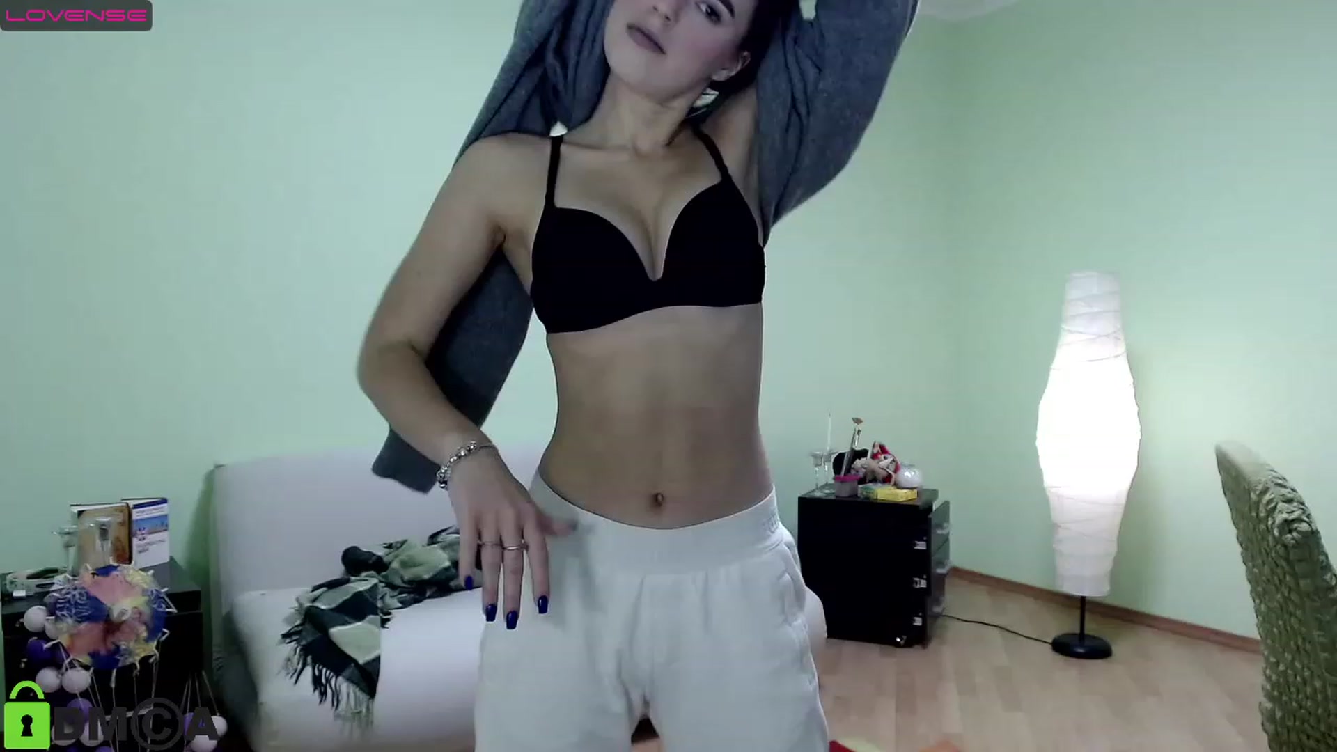 Gallery image thumbnail from AlexandaSweet's myfreecams stream on, 12/08/2022, 15:35 image 15 of 20